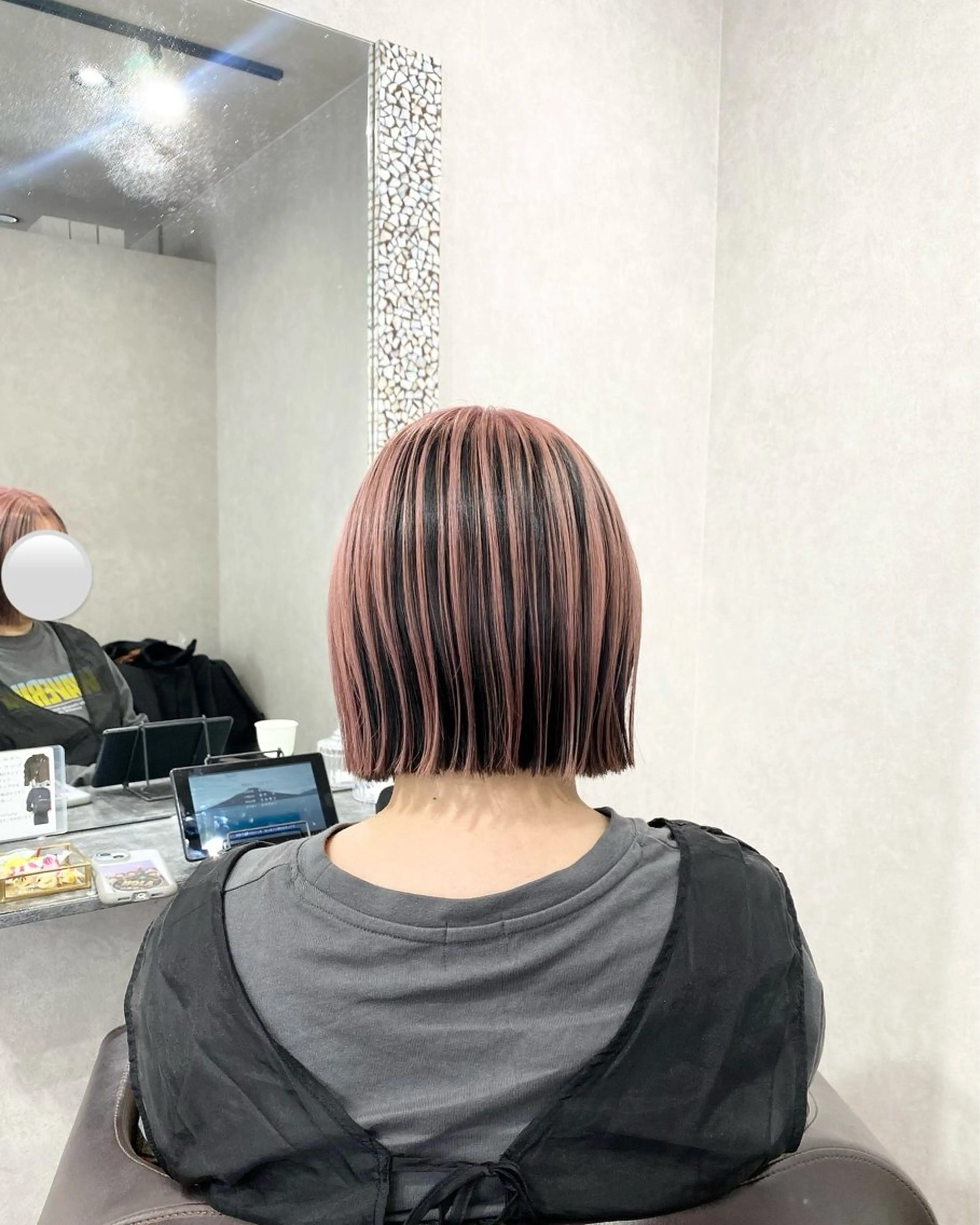 ミディアム カラー カット ヘアカラー ＳＨＩ ＺＵのヘアスタイル