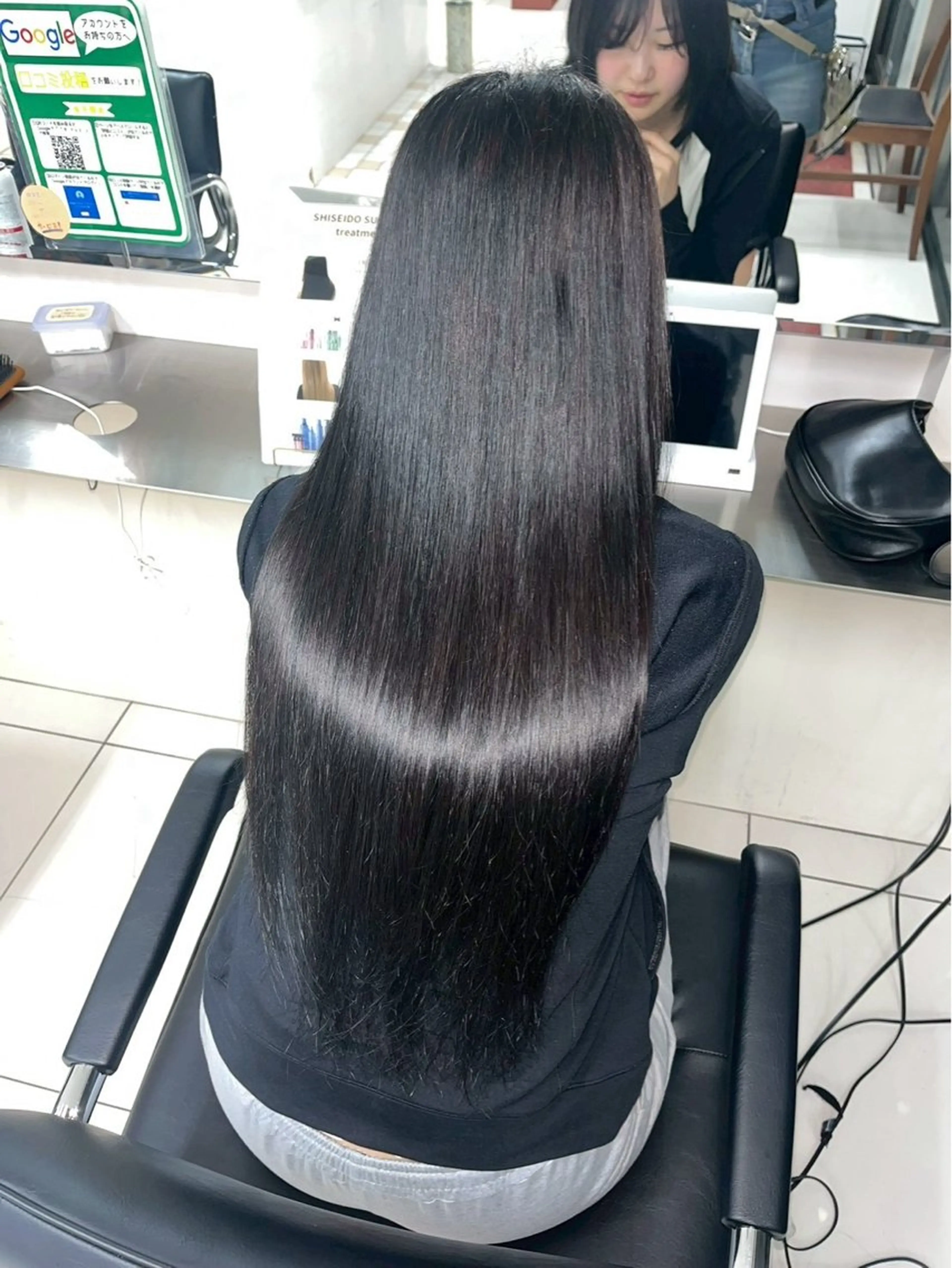 ロング 髪質改善 💠 韓国風うる艶/シオリのヘアスタイル