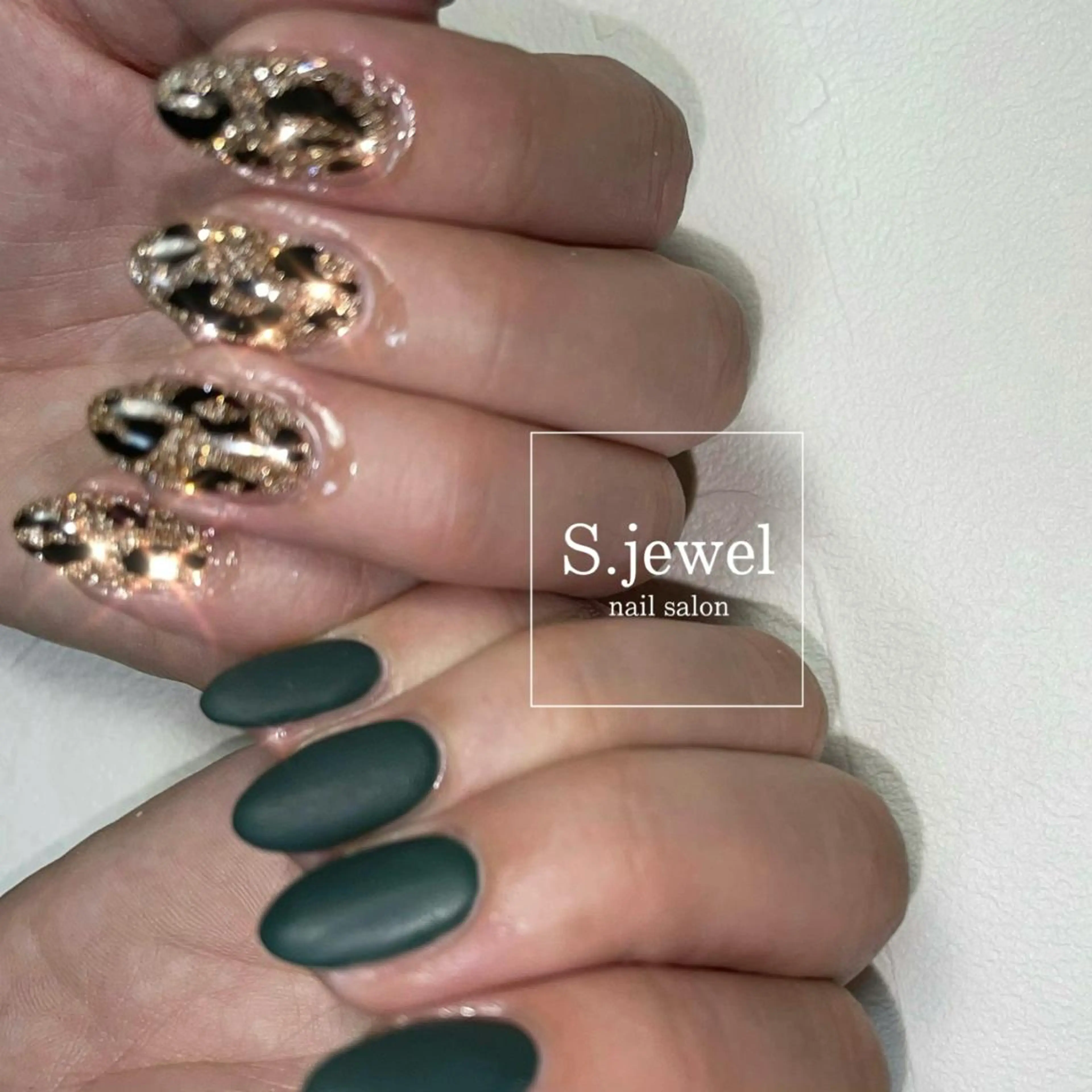 ネイル S. JEWELのネイルデザイン