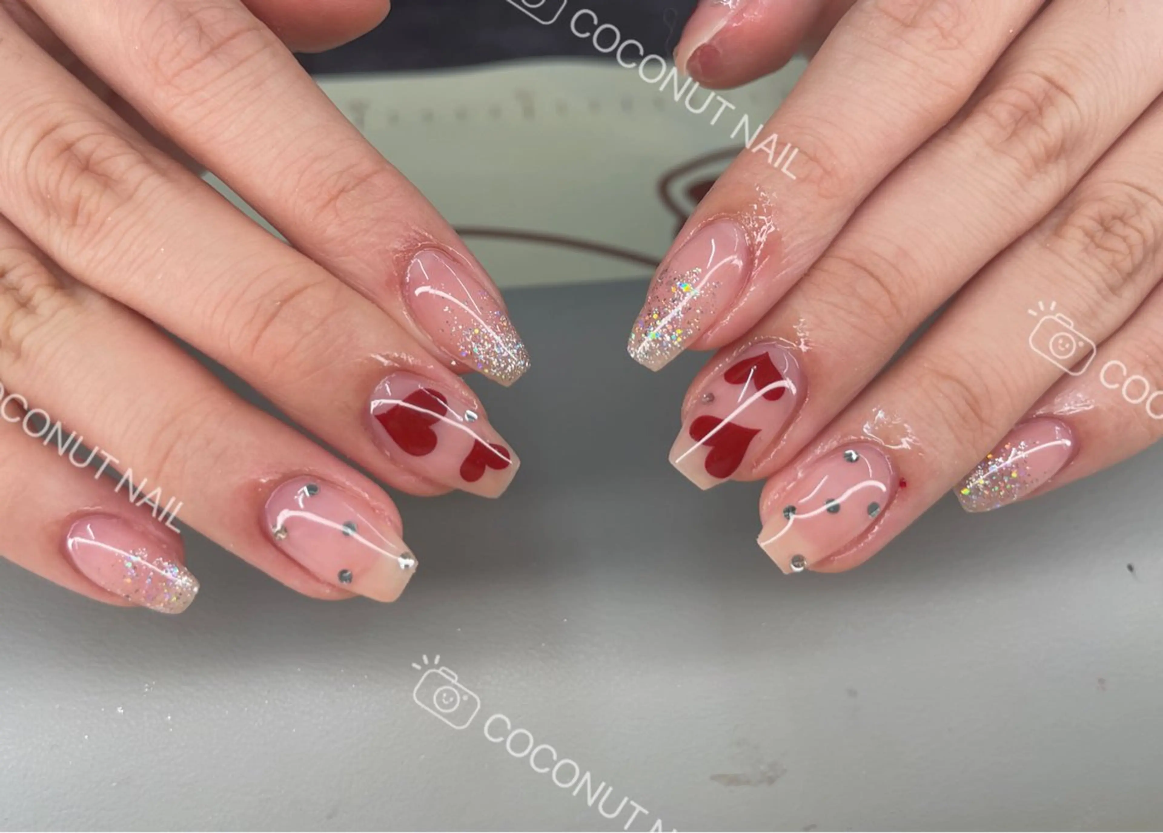 ネイル ハンドネイル 神田 ココナッツのネイルデザイン