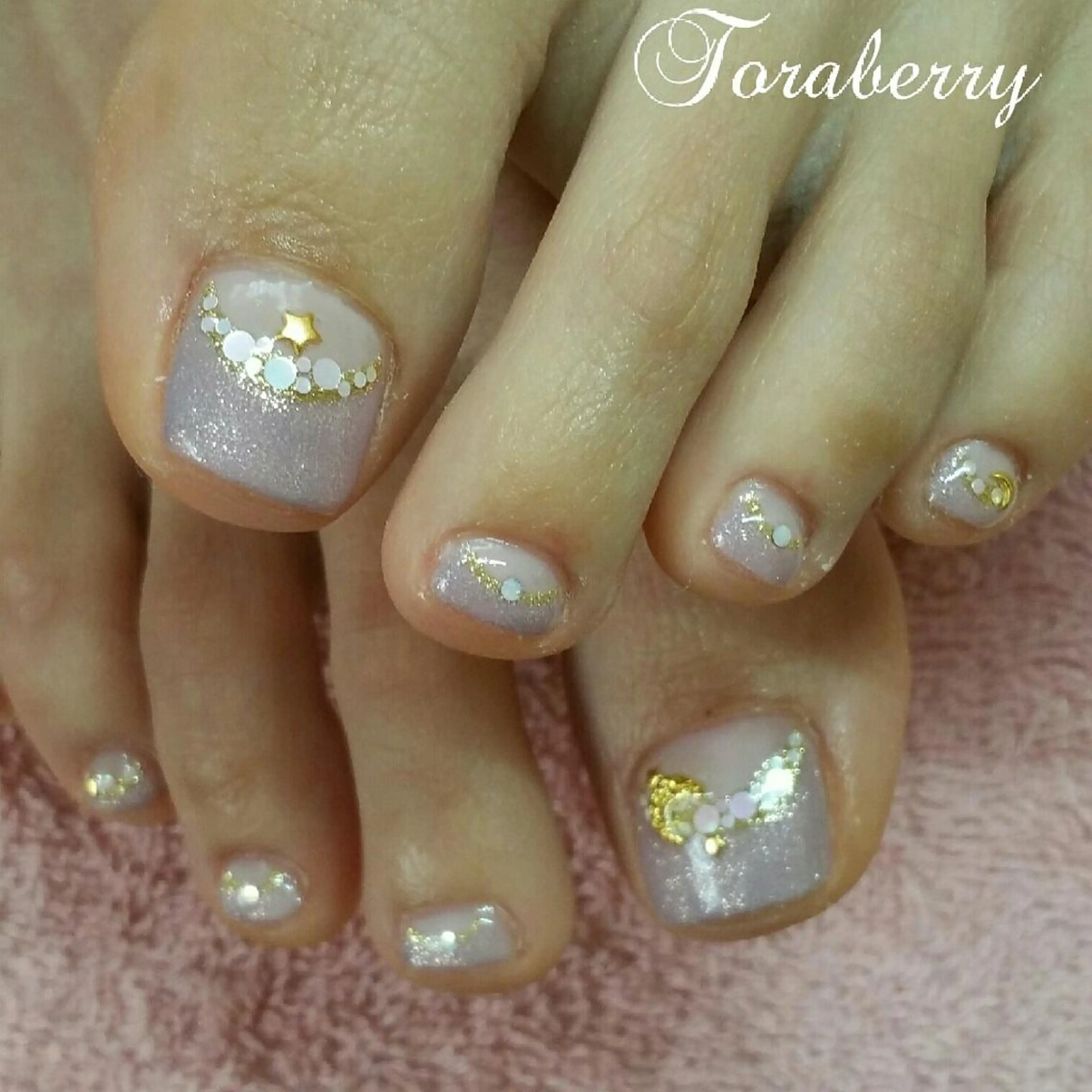 ネイル フレンチネイル 逆フレンチ ネイリスト なつみのネイルデザイン