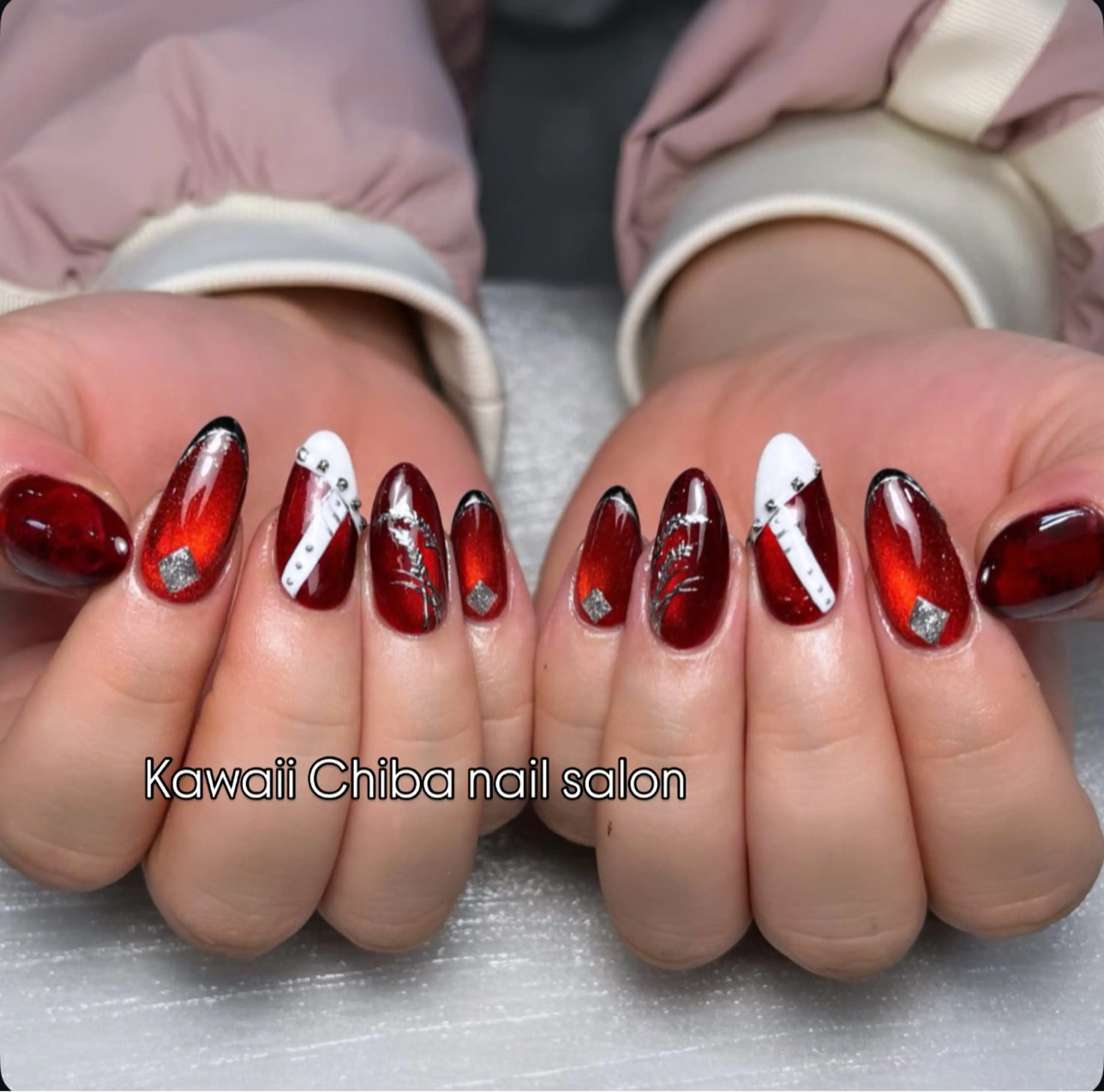 ネイル 長さ出し フラワーネイル キラキラネイル 韓国ネイル ロングネイル ハンドネイル ハンドケア Kawaii Chiba nailのネイルデザイン