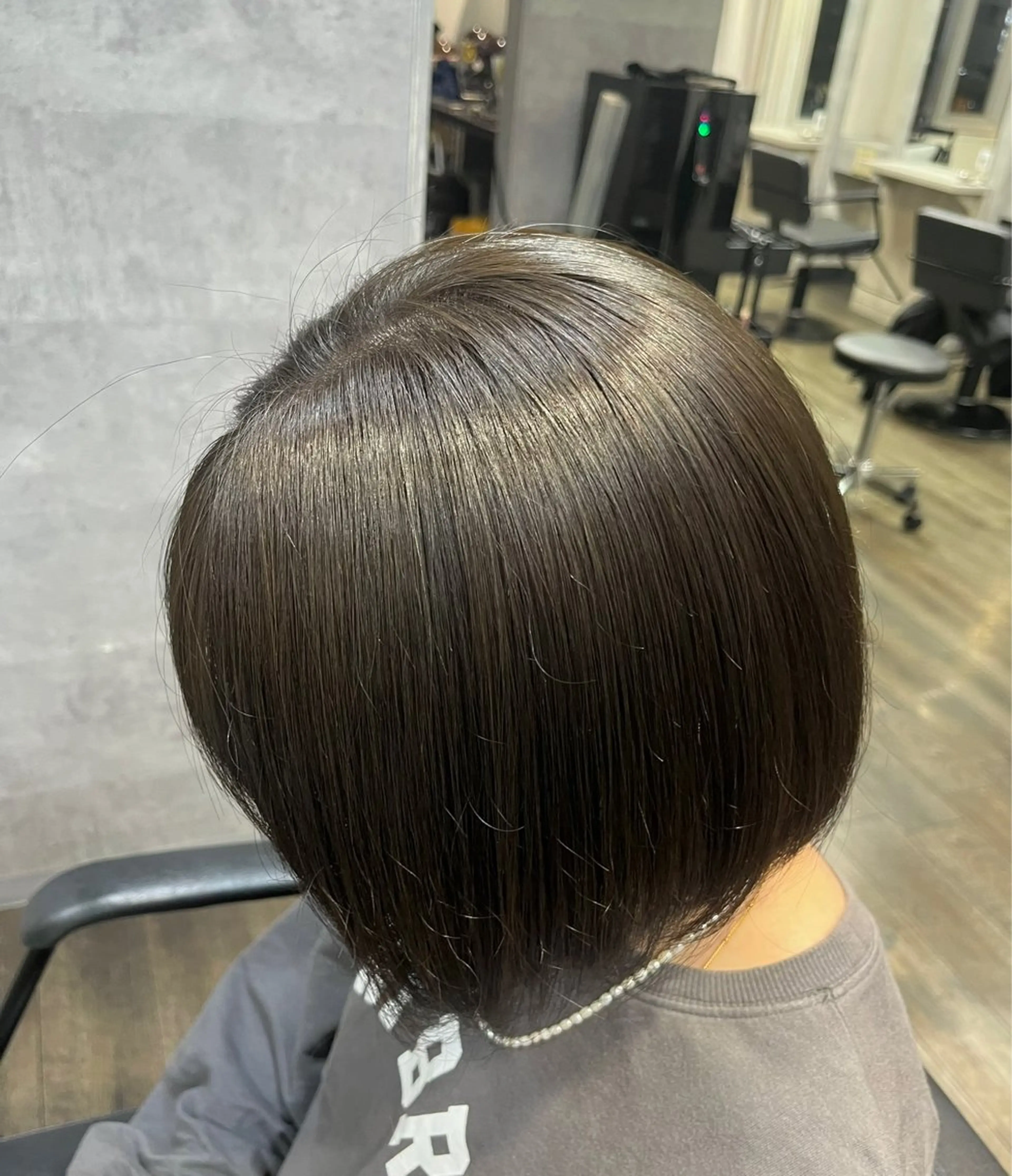 ミディアム 木寺 樹莉のヘアスタイル