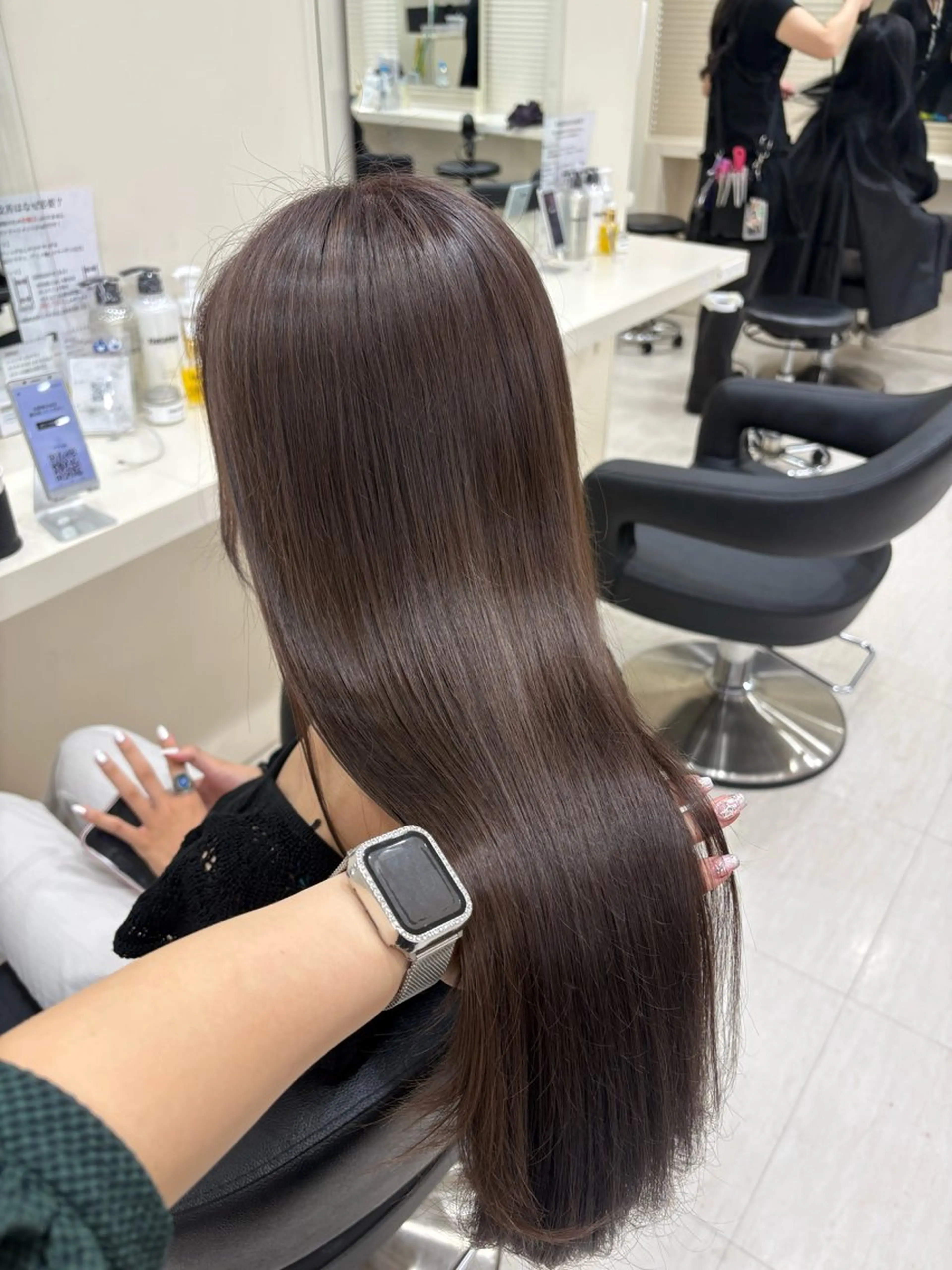 ミディアム カラー ヘアアレンジ ヘアカラー 💟RINNA 艶カラー💟のヘアスタイル