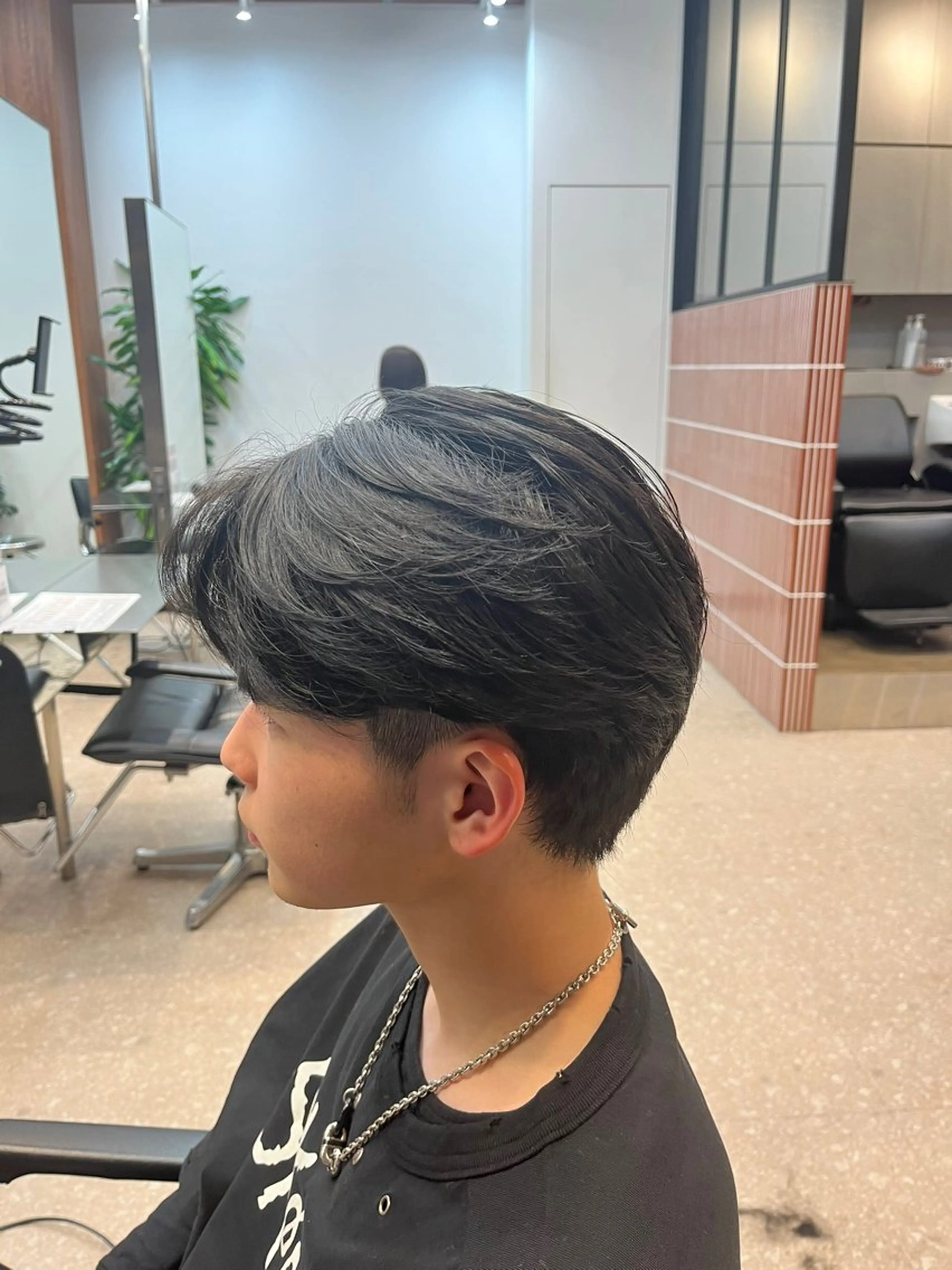 ショート パーマ メンズ カット fifth / 山下 和輝 海外風スタイルのヘアスタイル