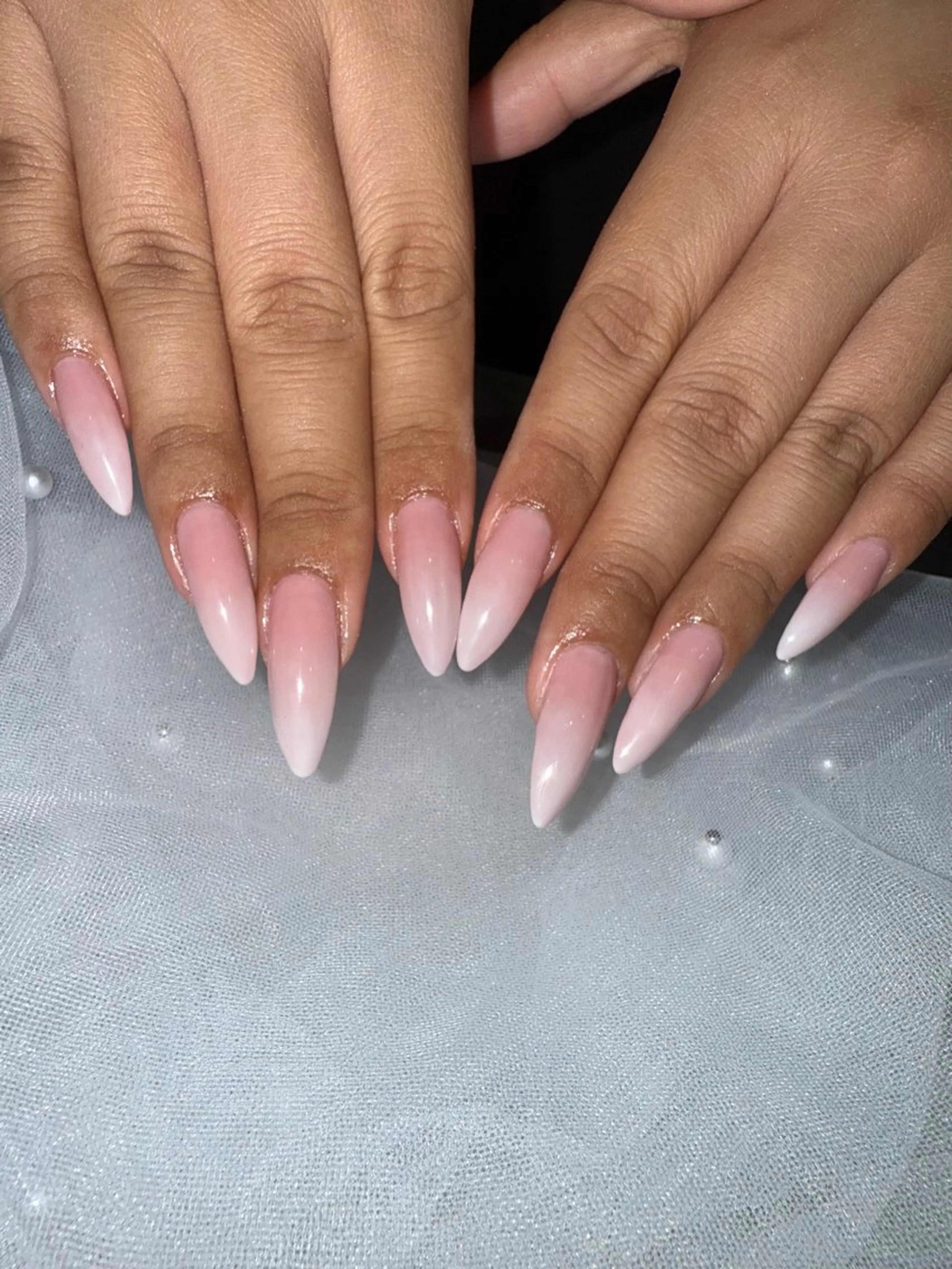 ネイル 持ち込み ハンドネイル Raviliss ♡のネイルデザイン