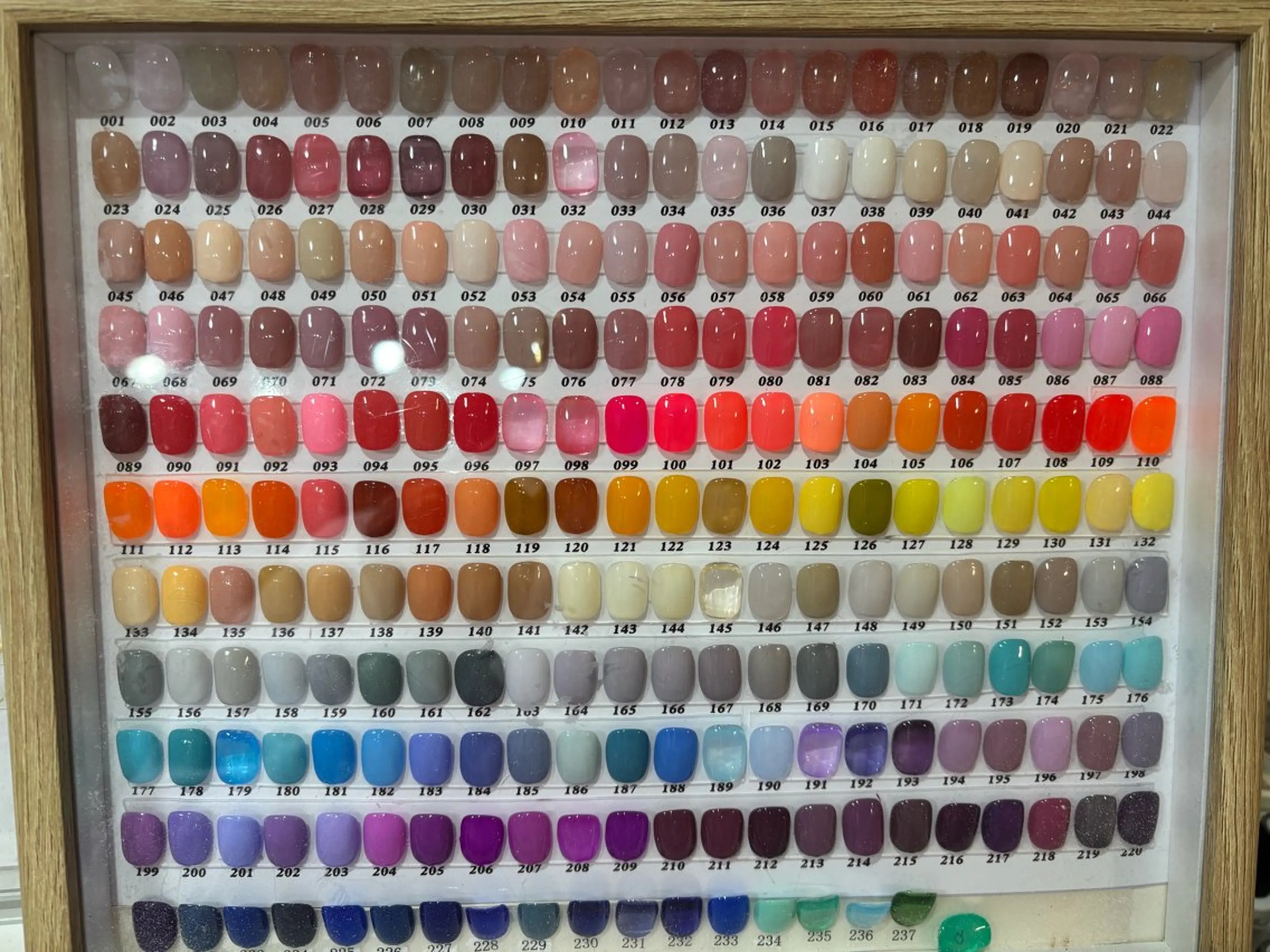 Rei / U.NI nailのネイルデザイン