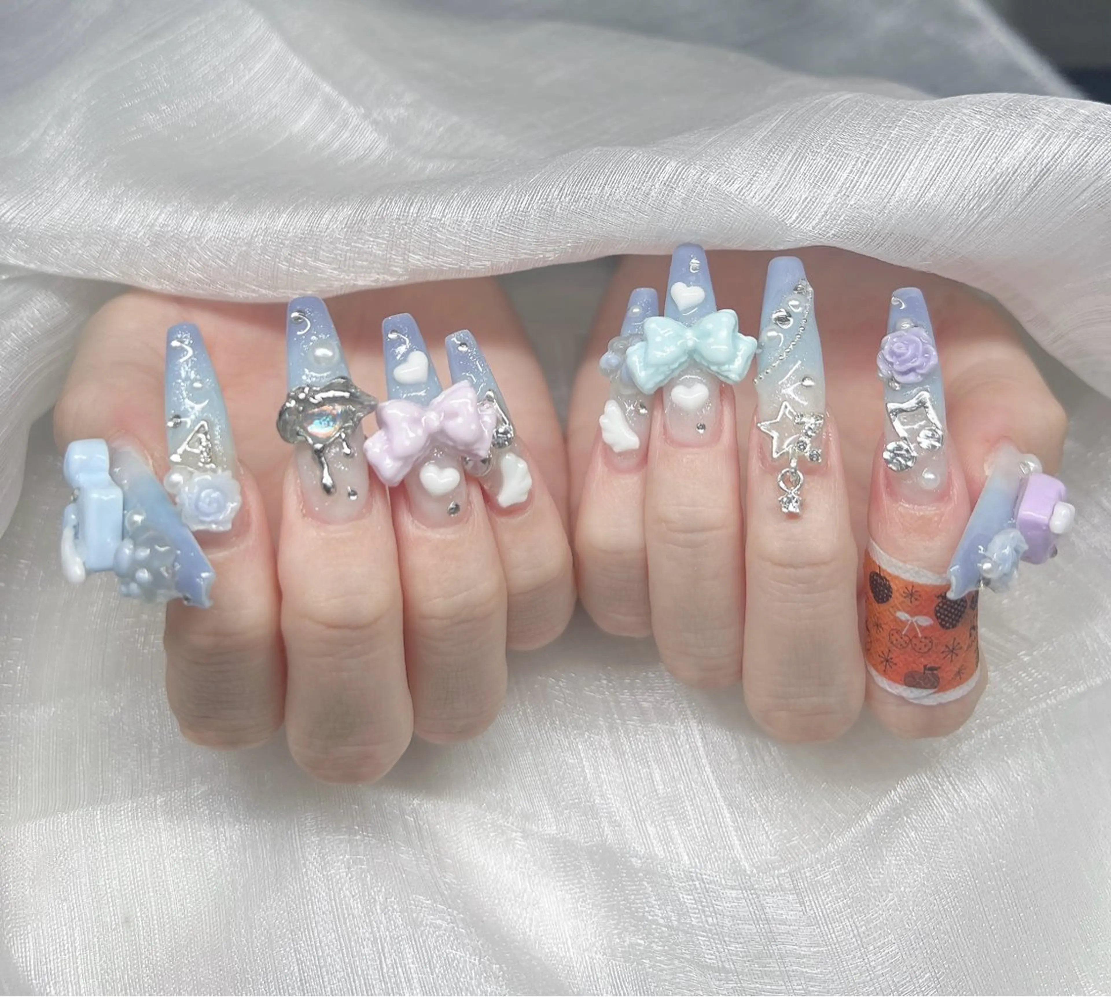 ネイル ハンドネイル Lee Nails チップ長さだし専門店のネイルデザイン