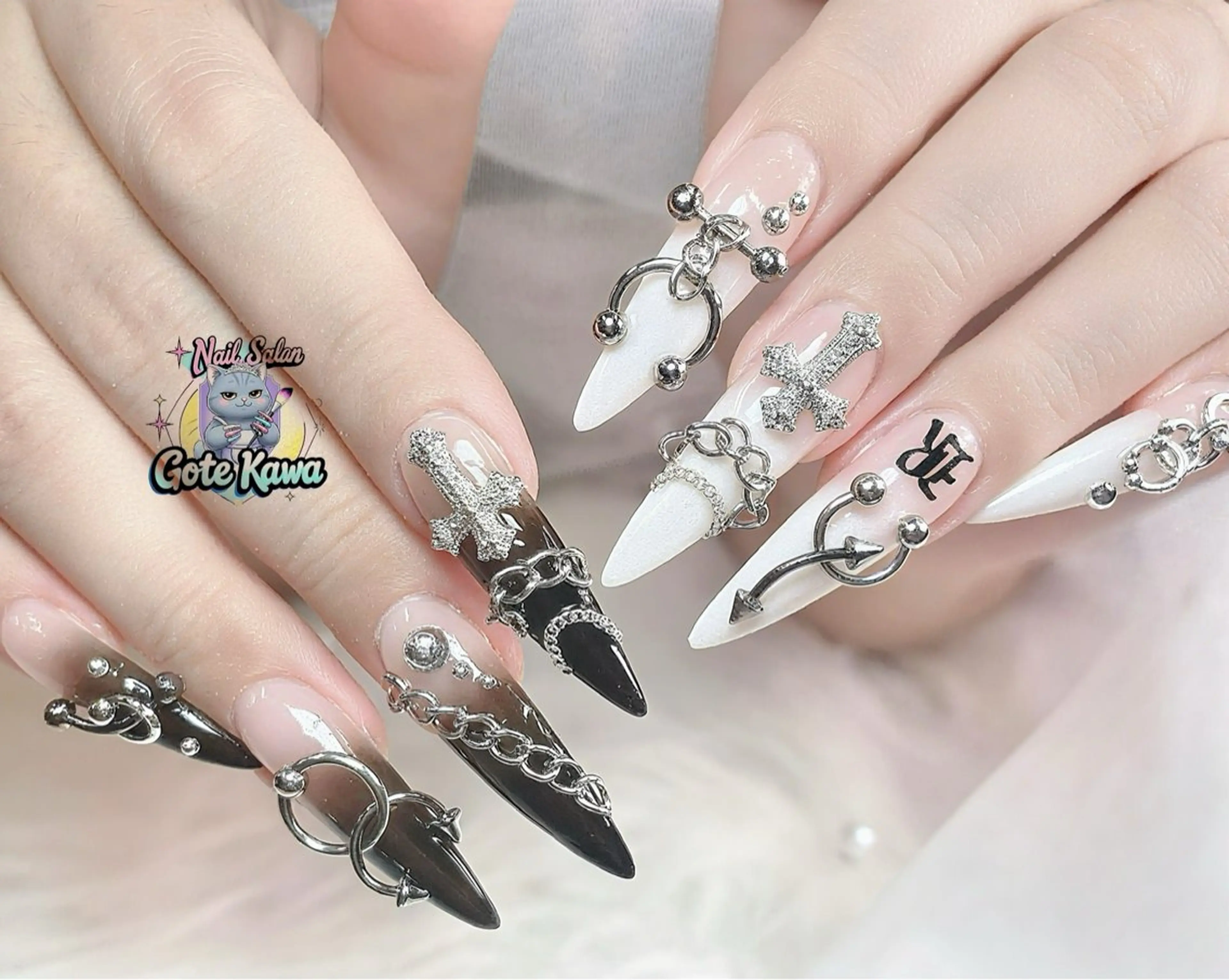 ネイル グラデーション ハンドネイル ハンドケア Gote Kawa nail salonのネイルデザイン