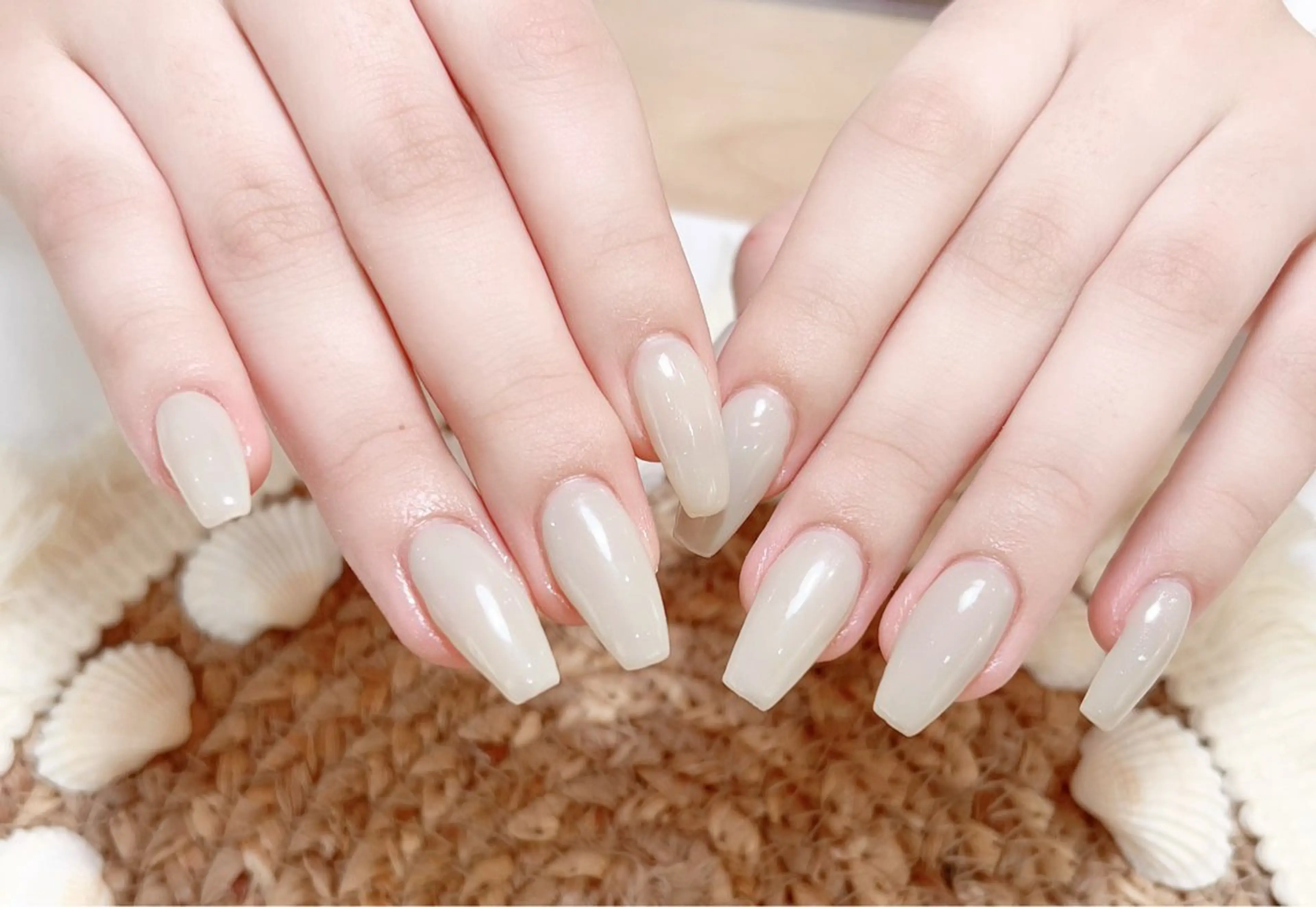 ネイル ワンカラーネイル Floria KANAのネイルデザイン