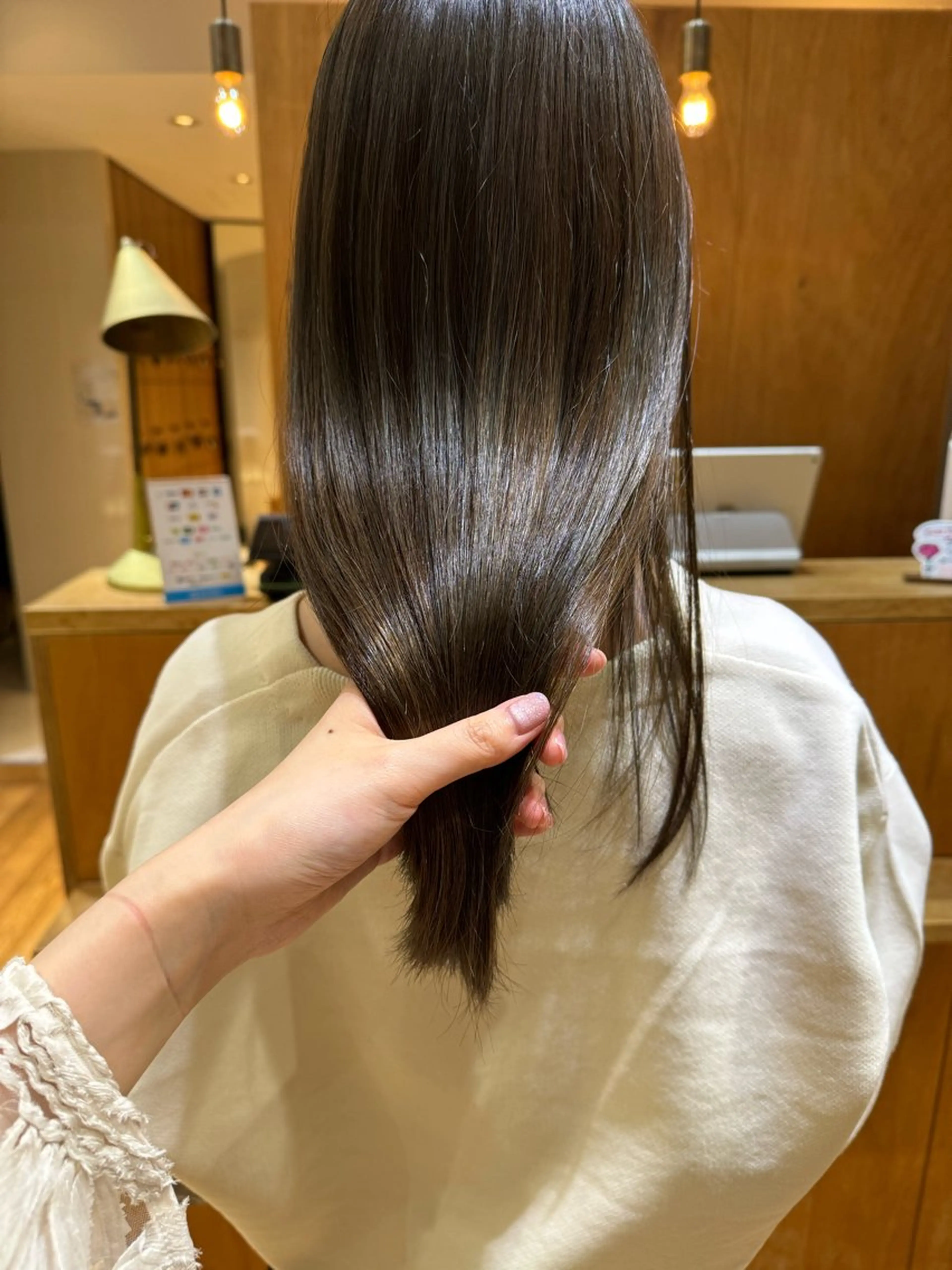 セミロング カラー 🎗️【ヘアセット 美眉】吉川玲🎗️のヘアスタイル