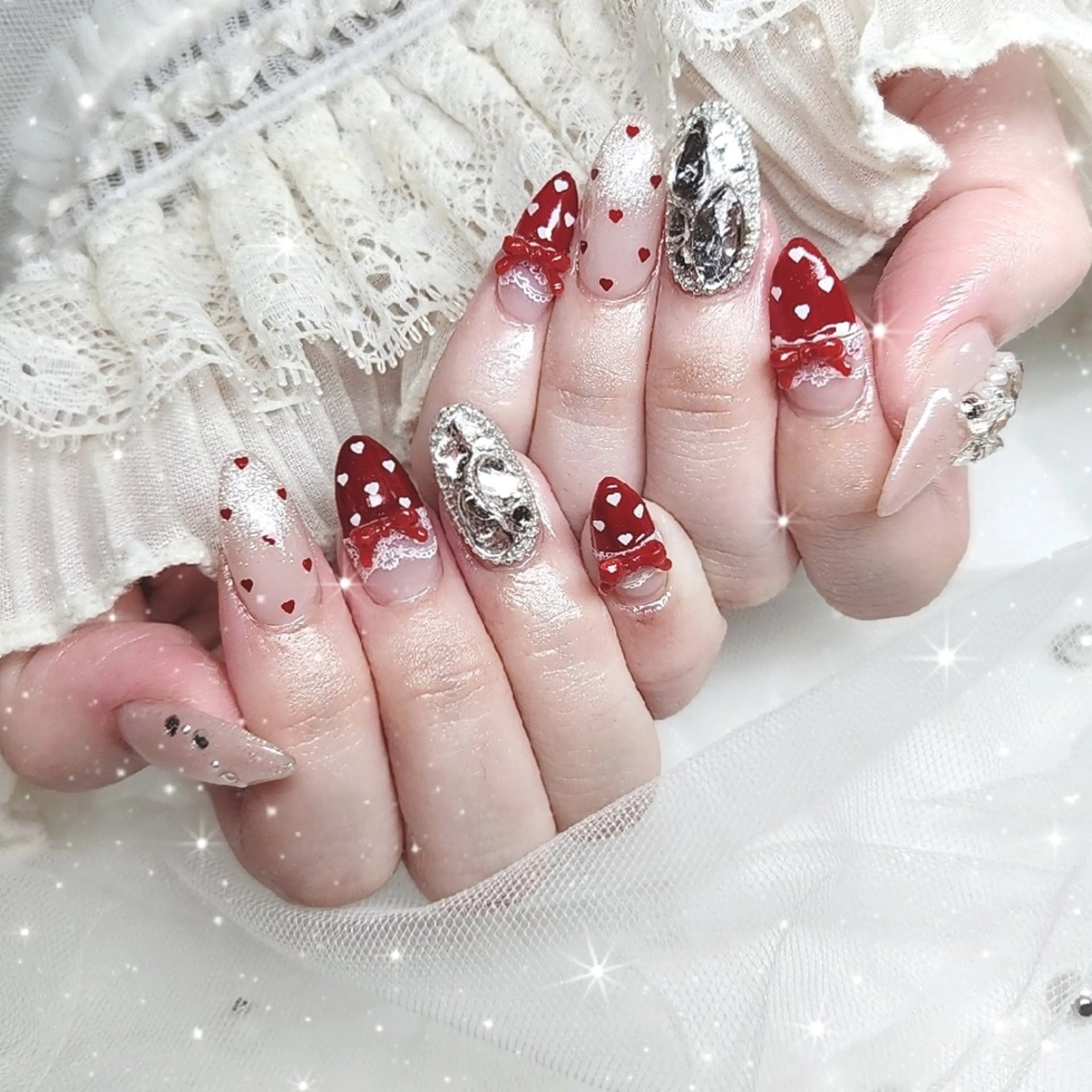 ネイル ガーリー ハート ハンドネイル sissy hatsuneのネイルデザイン