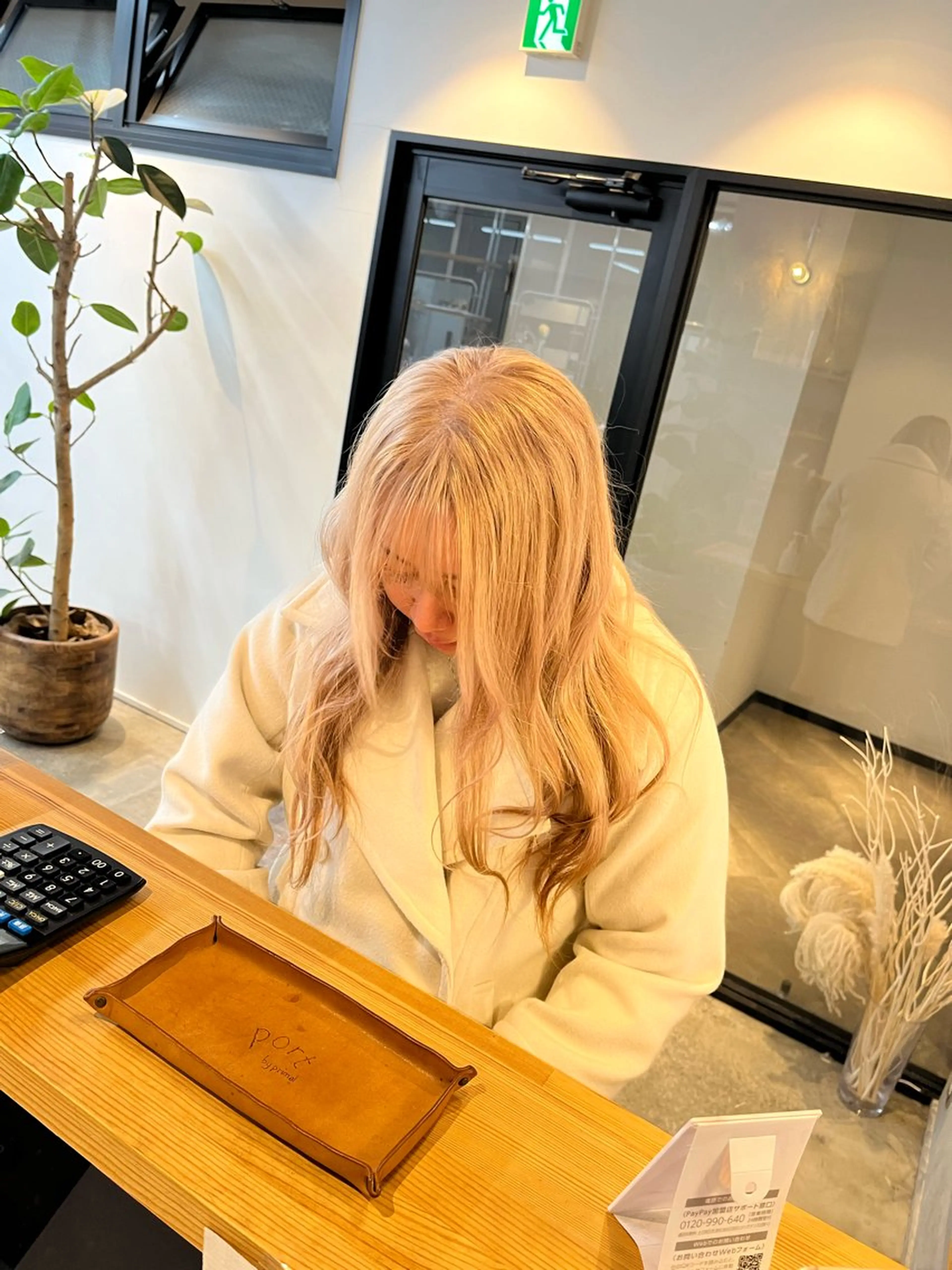 セミロング カラー ヘアカラー ハイトーンカラ ー/小川のヘアスタイル