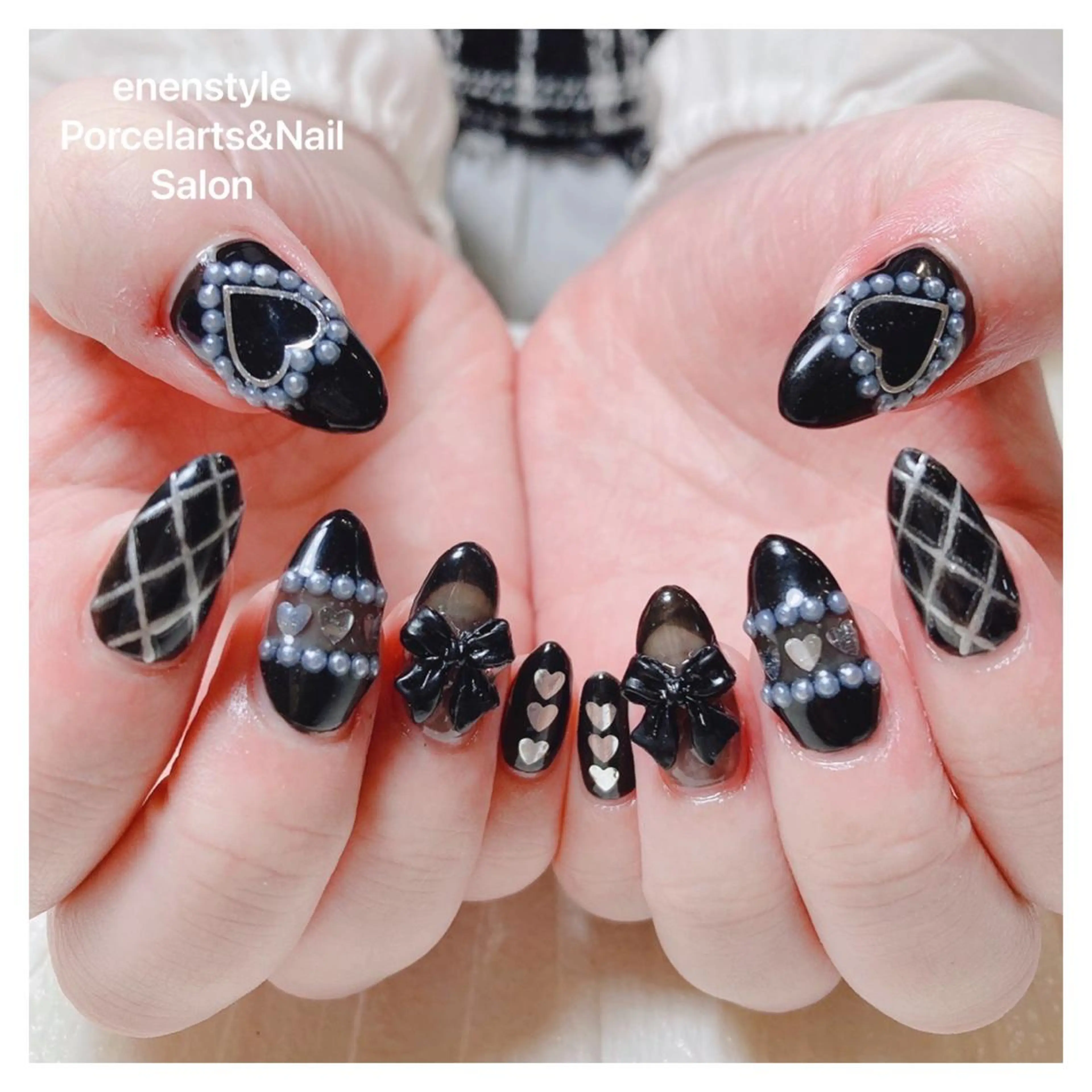 ミディアム ネイル 👑enen style👑のネイルデザイン