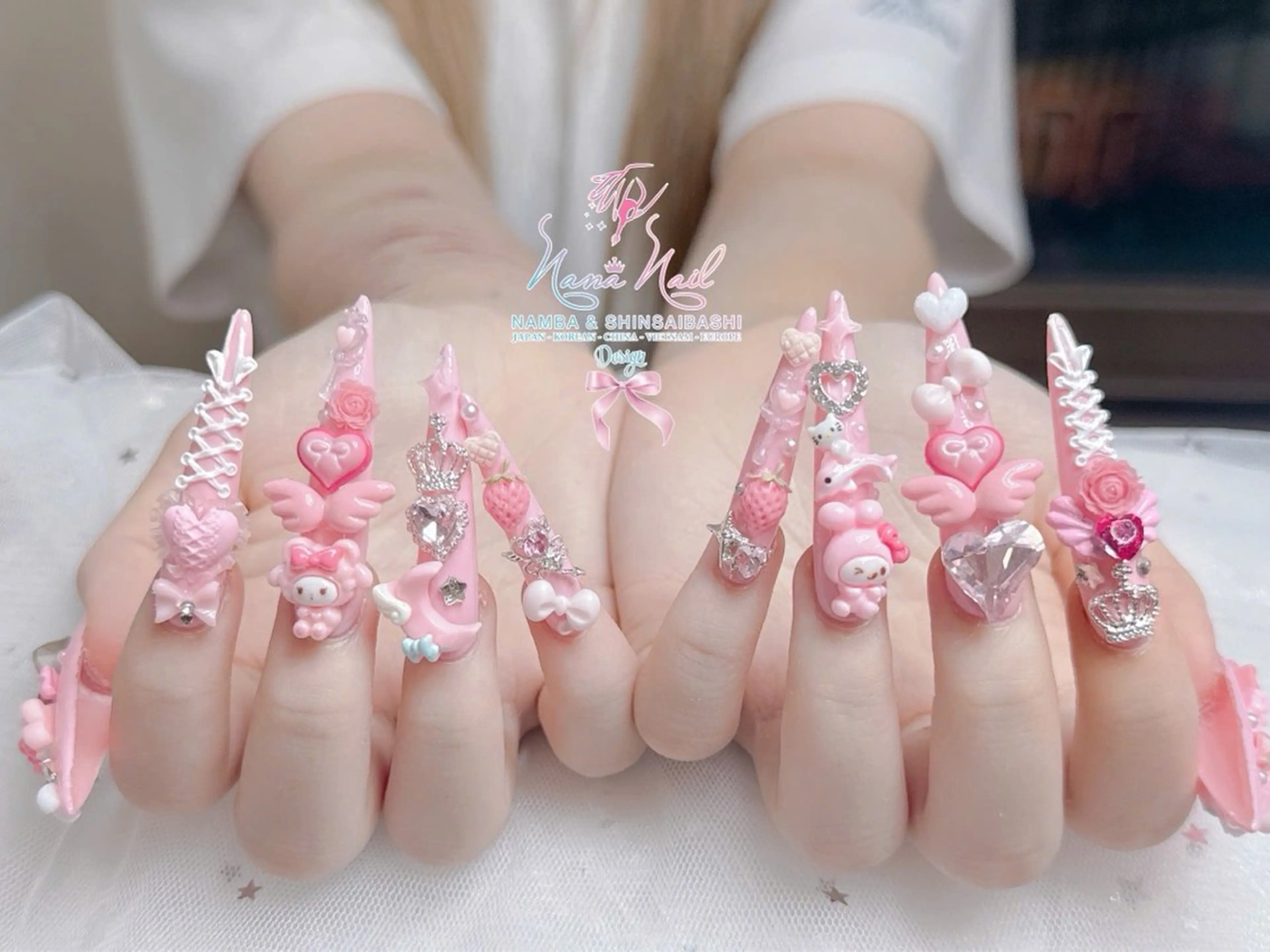 ネイル チークネイル 桜ネイル フラッシュネイル フットネイル ジェルネイル ハンドネイル リナネイル アメ村心斎橋店のネイルデザイン