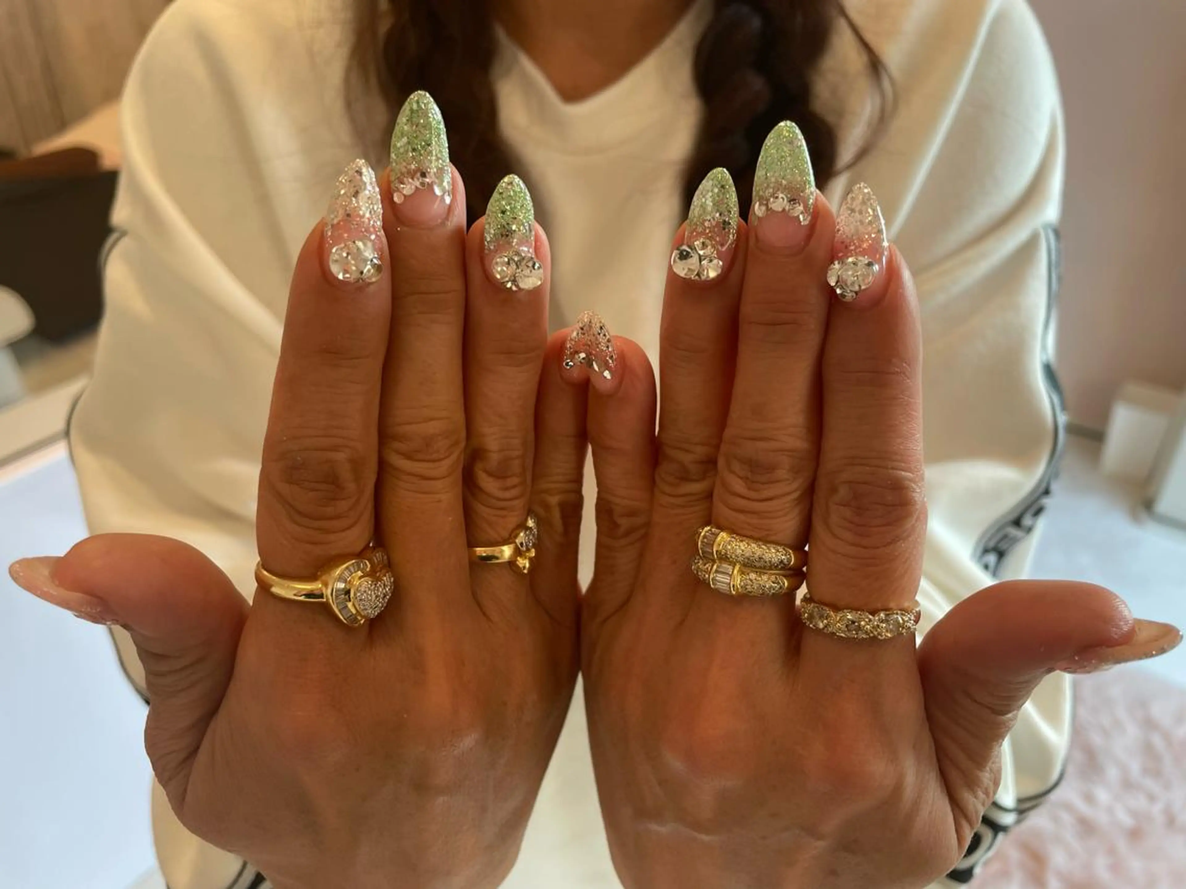 ネイル ♡ビジュール♡ NAIL &まつ毛のマツエク・マツパデザイン
