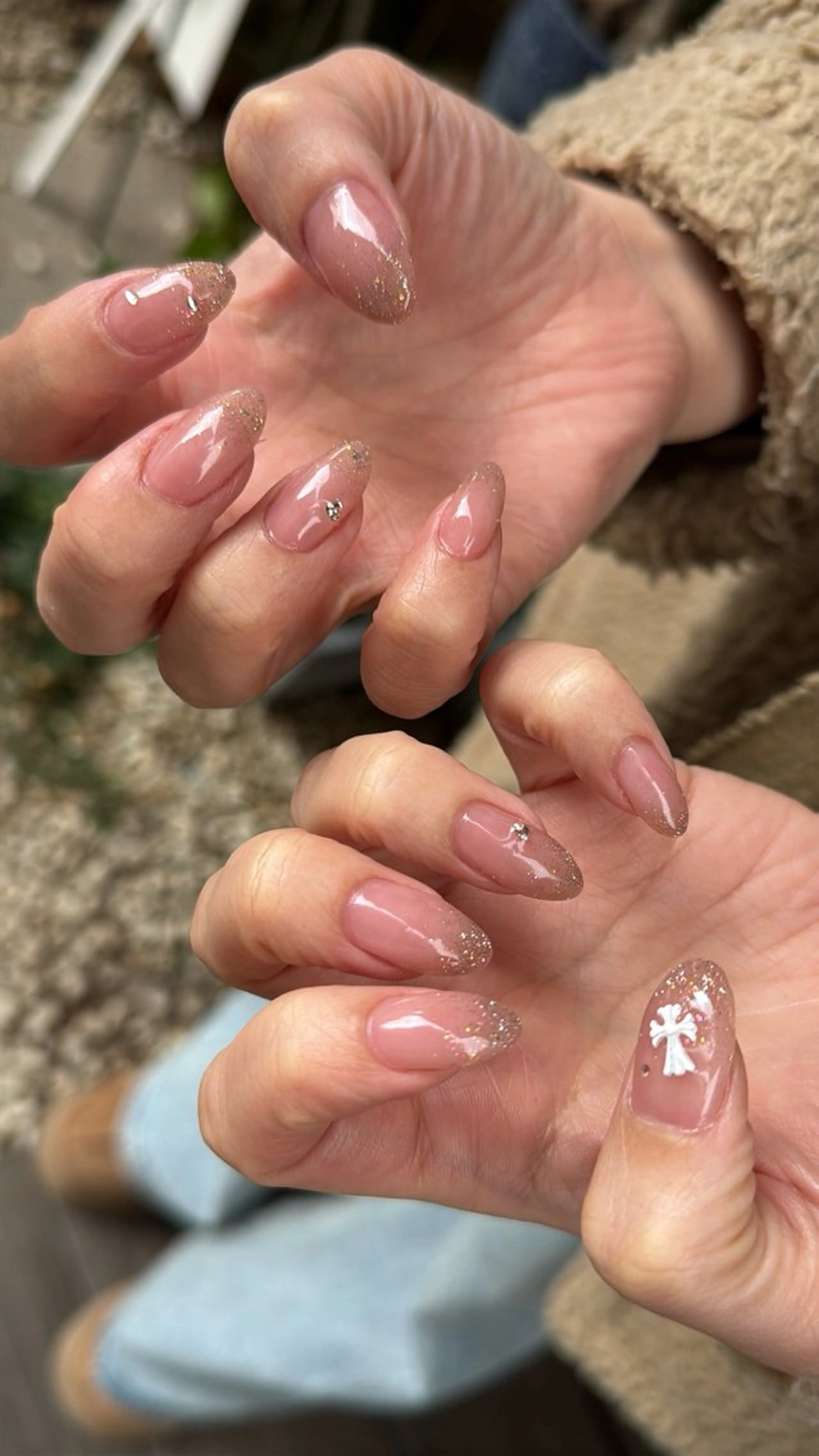 ネイル フラッシュネイル フットネイル フレンチネイル 韓国ネイル マグネットネイル ハンドネイル SAKU nail 作島茜のネイルデザイン