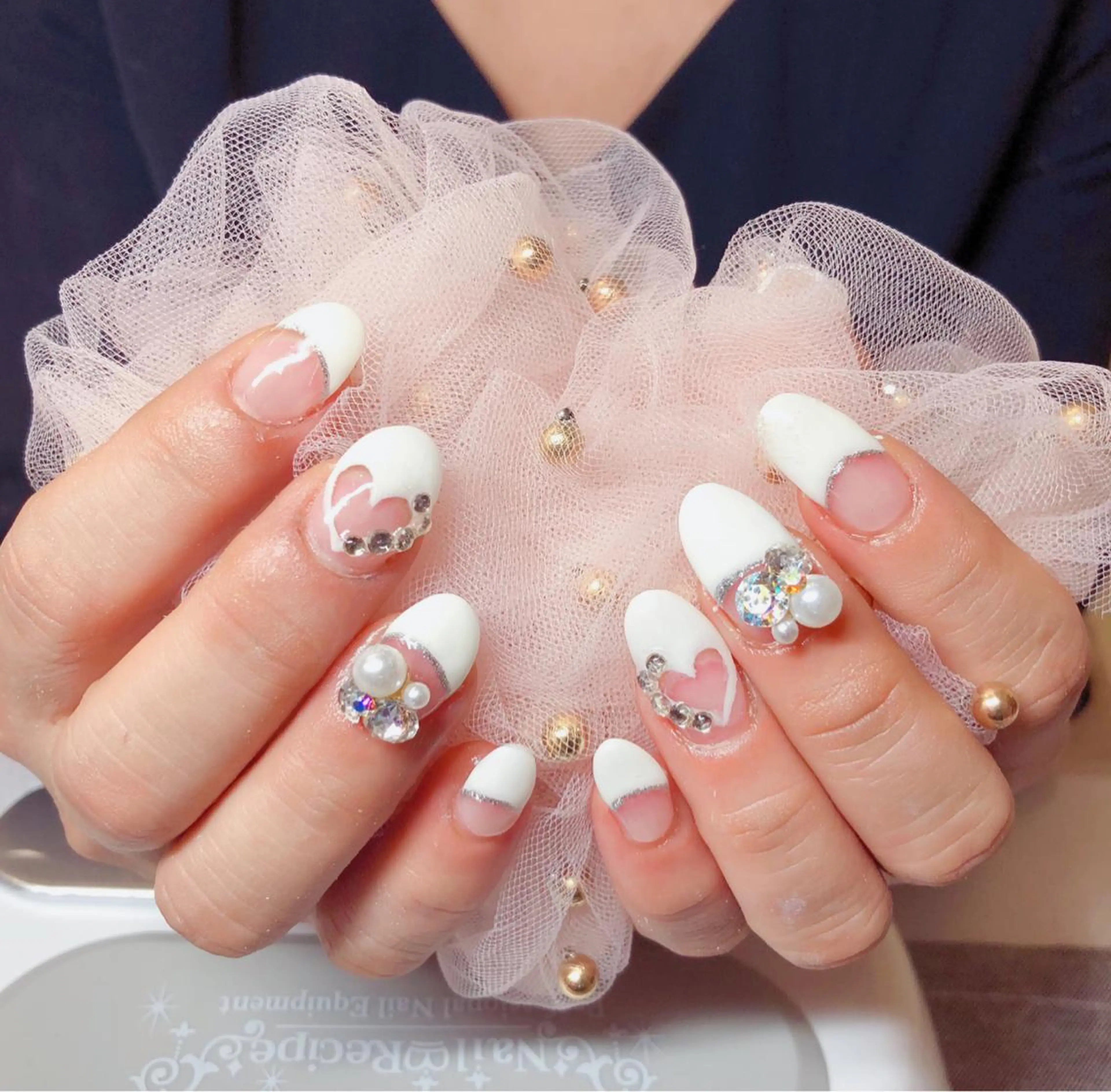 ネイル マジック ミラーのネイルデザイン