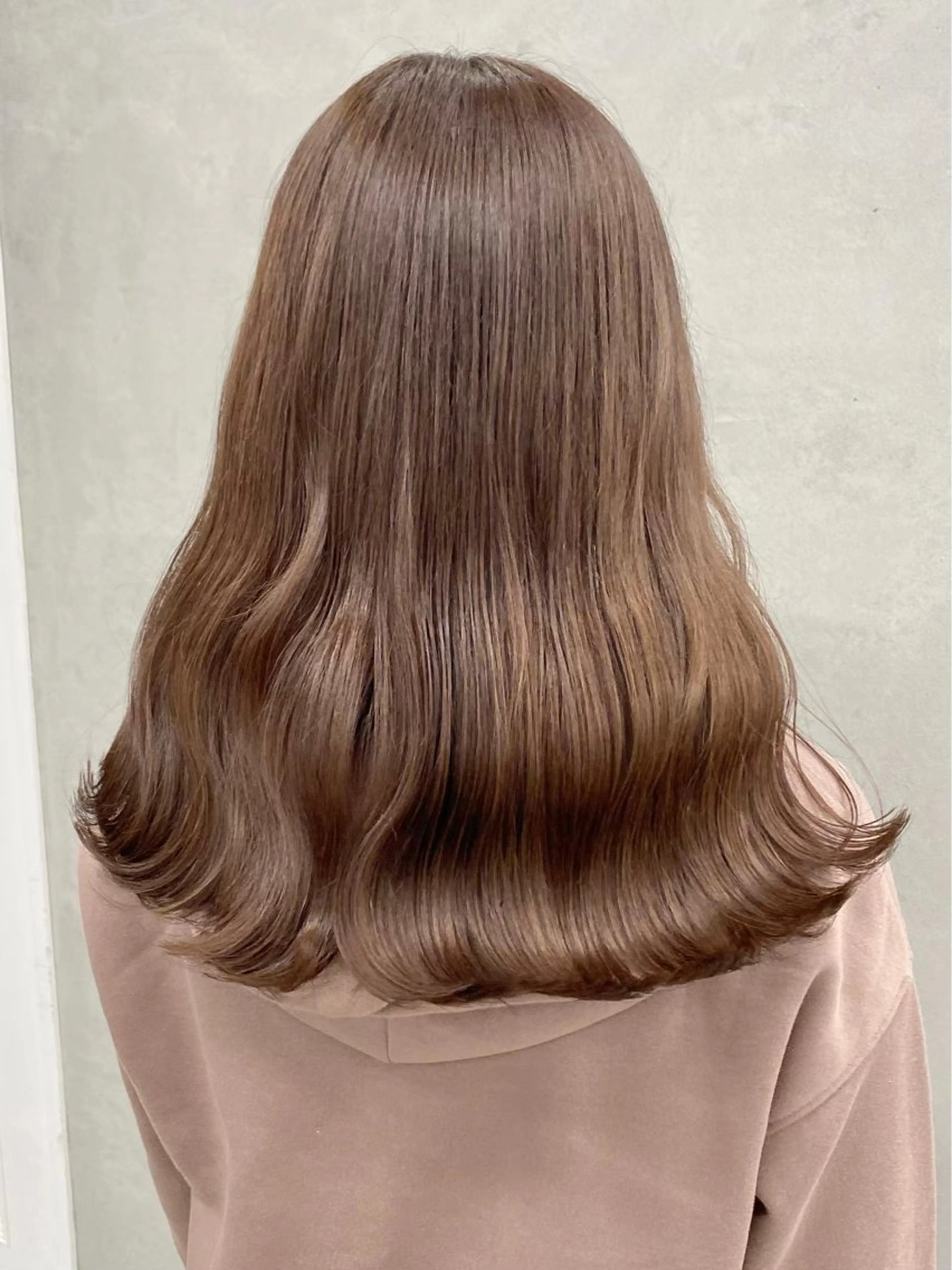 セミロング カラー ベージュカラー ココアベージュ カット ヘアカラー トリートメント ブリーチダブルカラー 【koide】のヘアスタイル