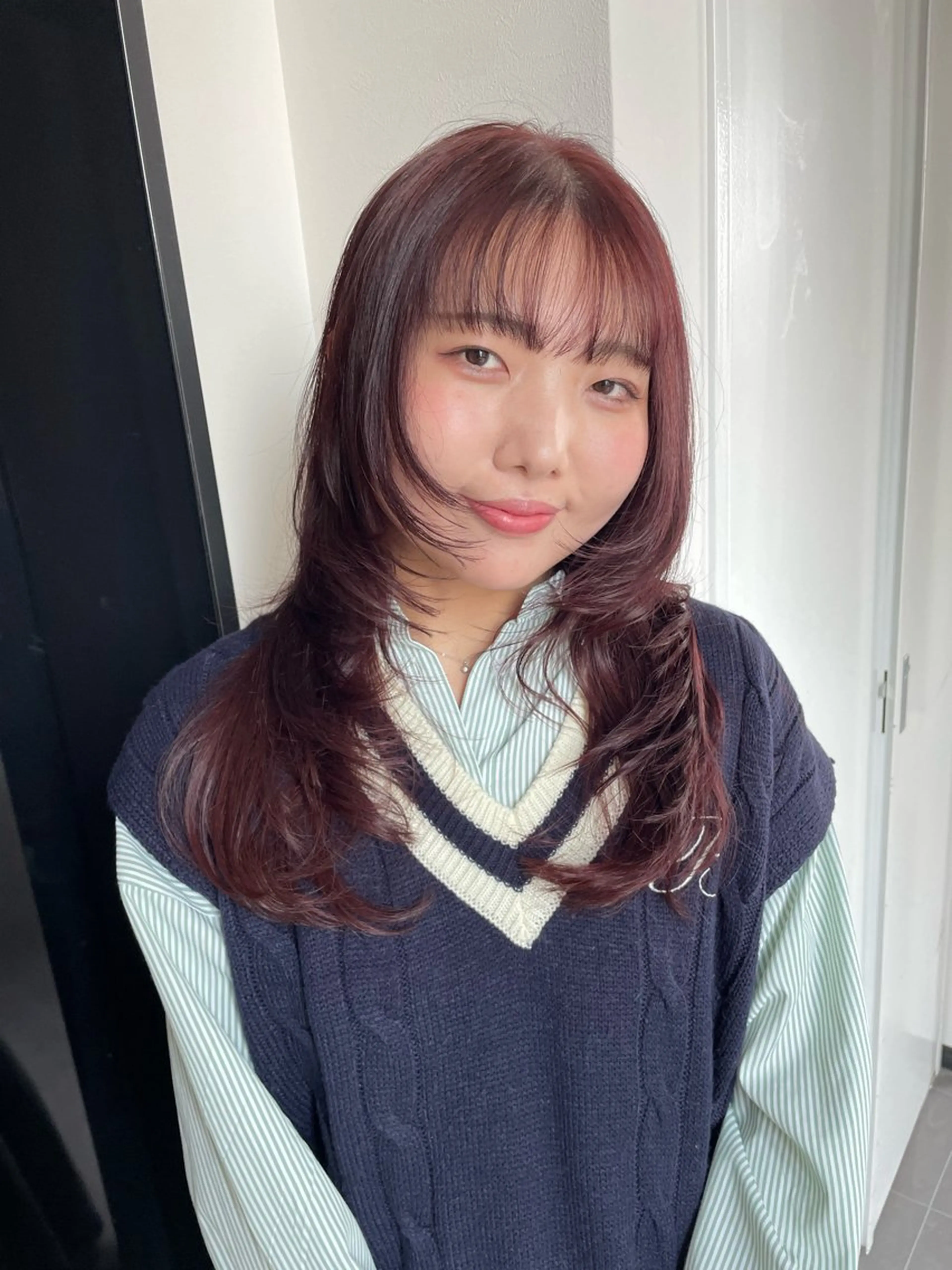 ロング カラー ブラウンカラー レッドカラー レッドブラウン レイヤーカット ヘアカラー YUI/ ブリーチカラー🌷のヘアスタイル