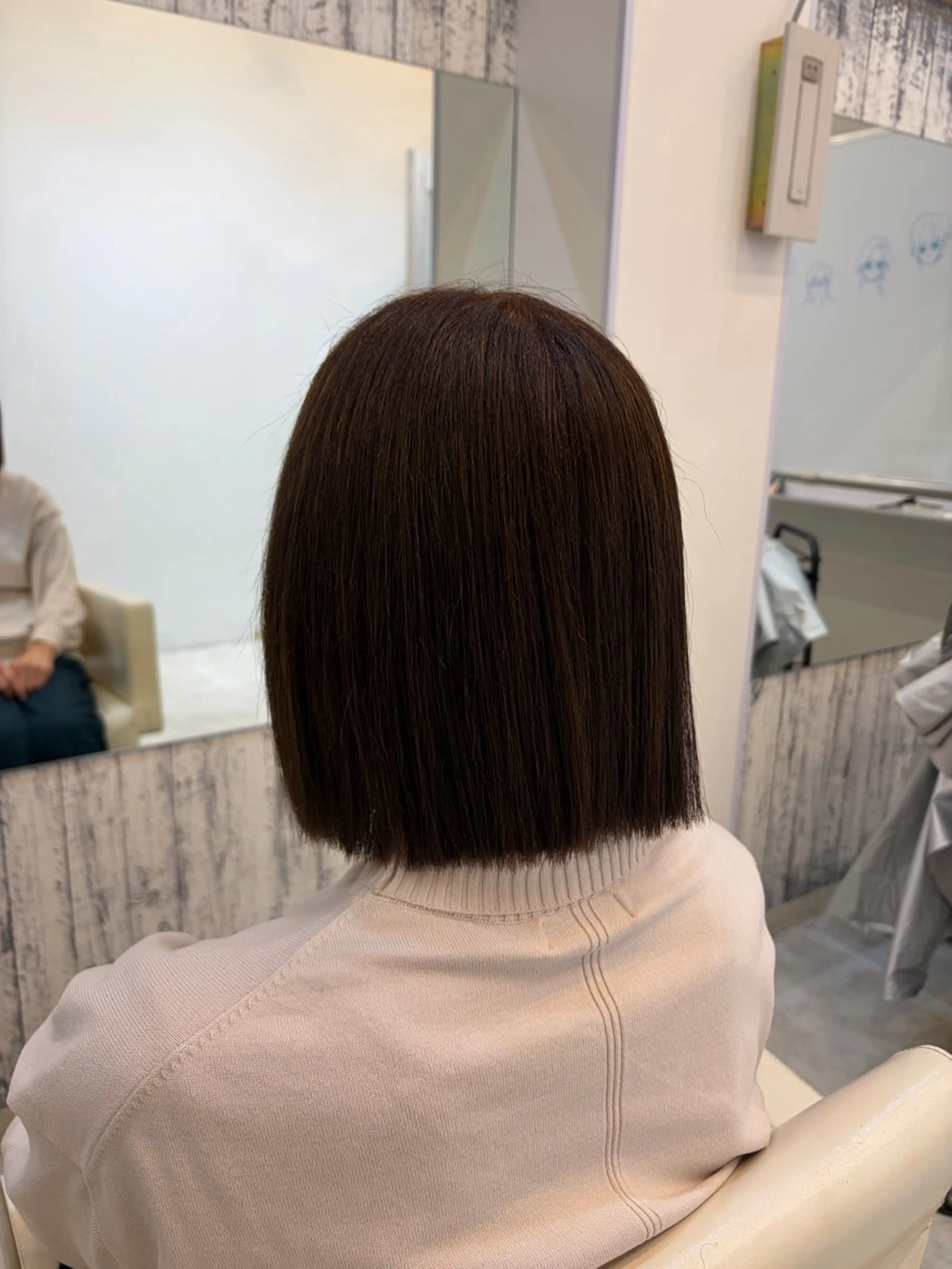 ミディアム ボブ カット ヘアカラー りゅうせい ／モデル募集中のヘアスタイル