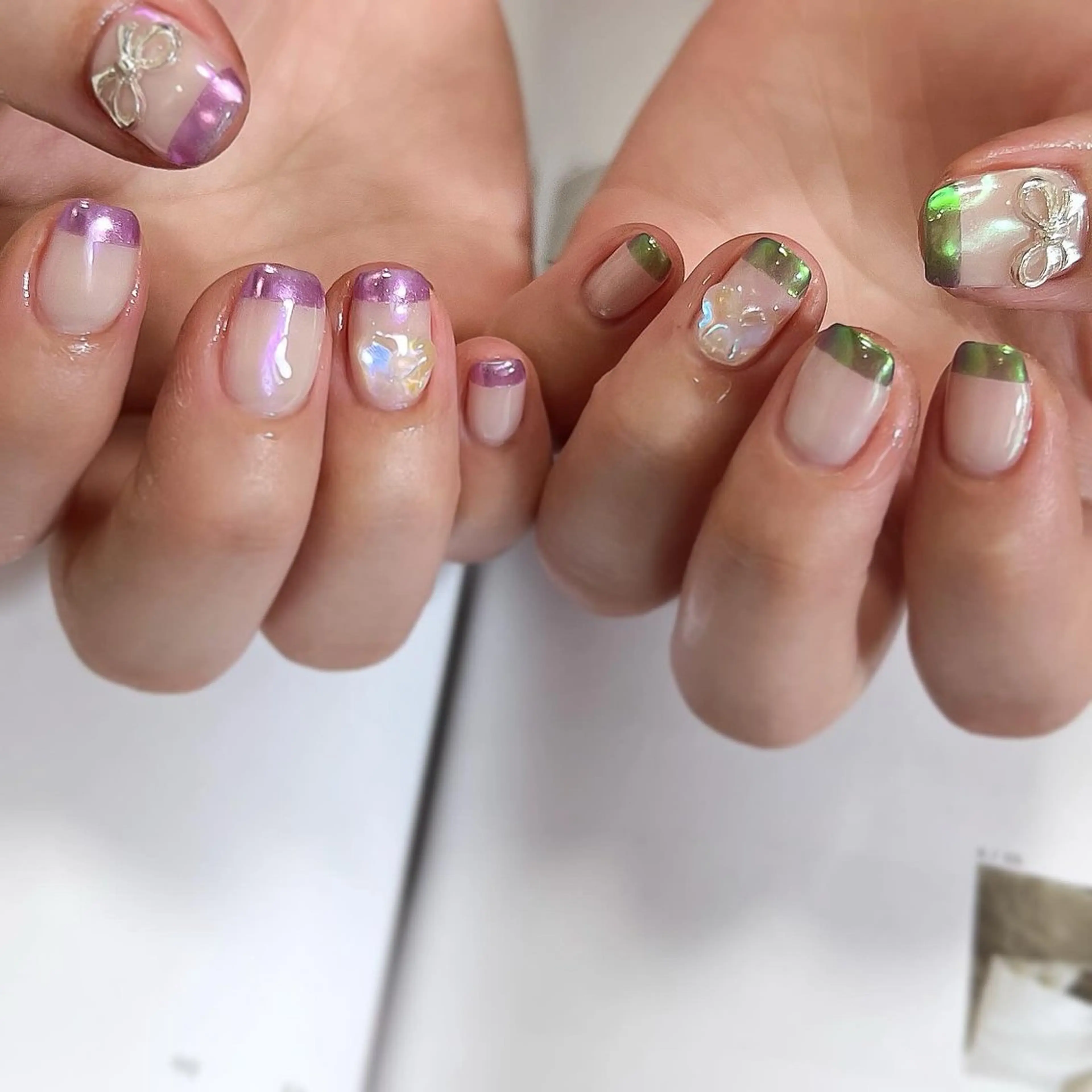 ネイル フレンチネイル ミラーネイル リボン スクエアネイル バレンタイン ハンドネイル pointillé .ayaのネイルデザイン