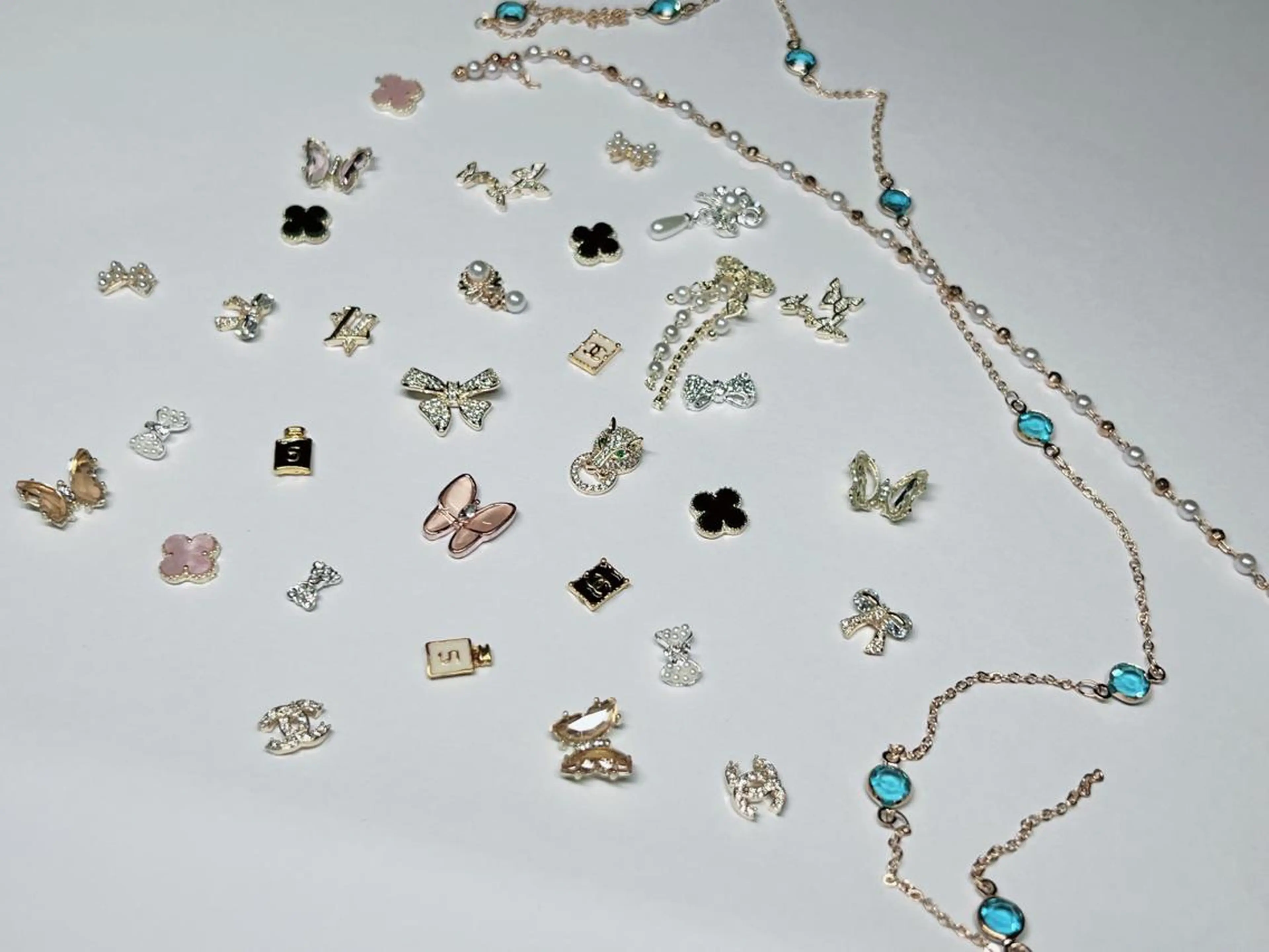 ネイル lucky nail 歌舞伎町のネイルデザイン