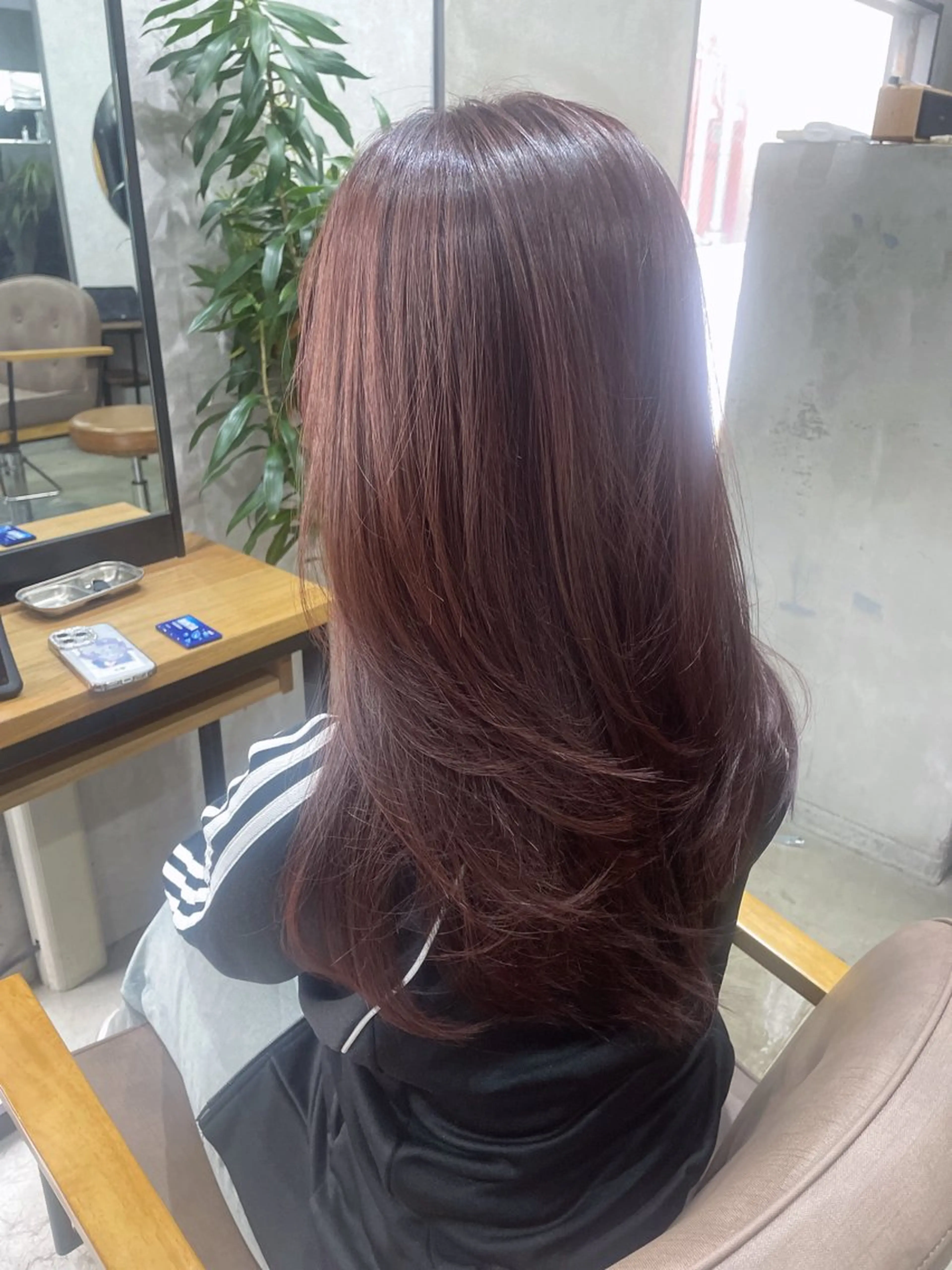 ロング カラー レイヤーカット AIRI layer cut hairのヘアスタイル