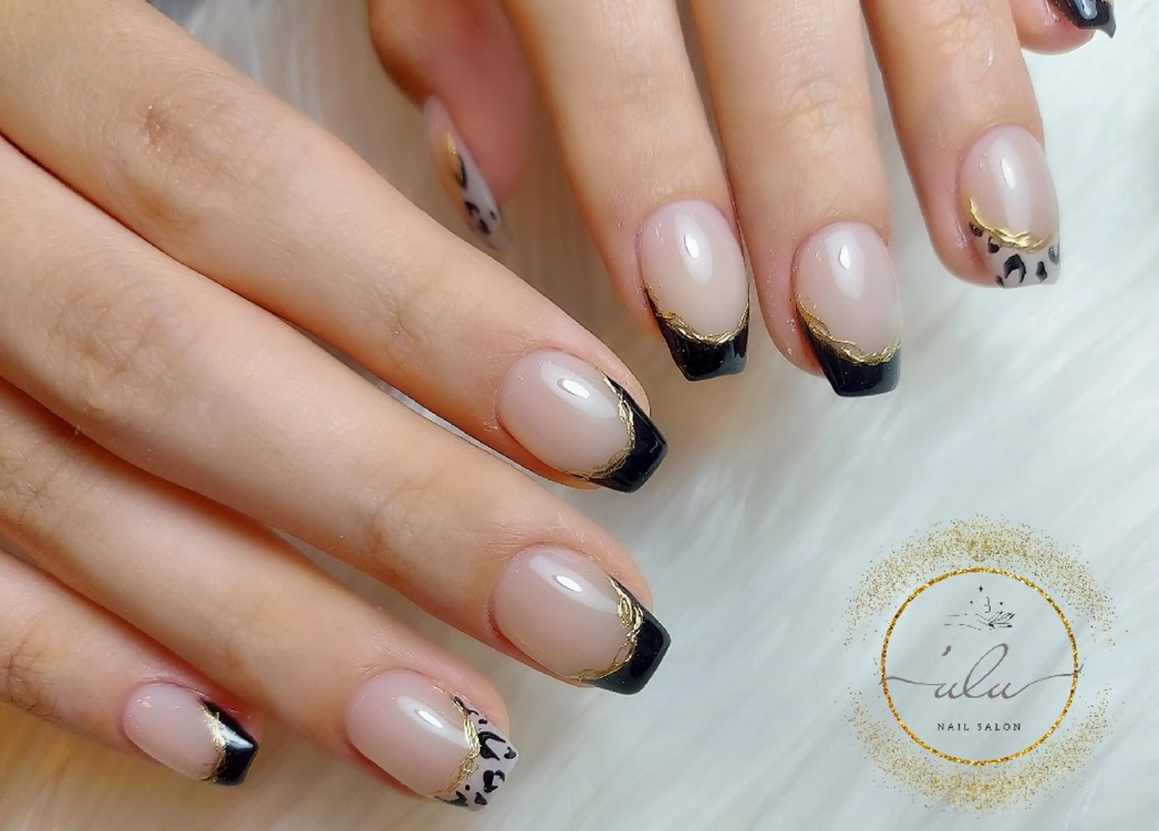 ネイル アニマル柄 フレンチネイル ハンドネイル Nailsalon 'uluのネイルデザイン