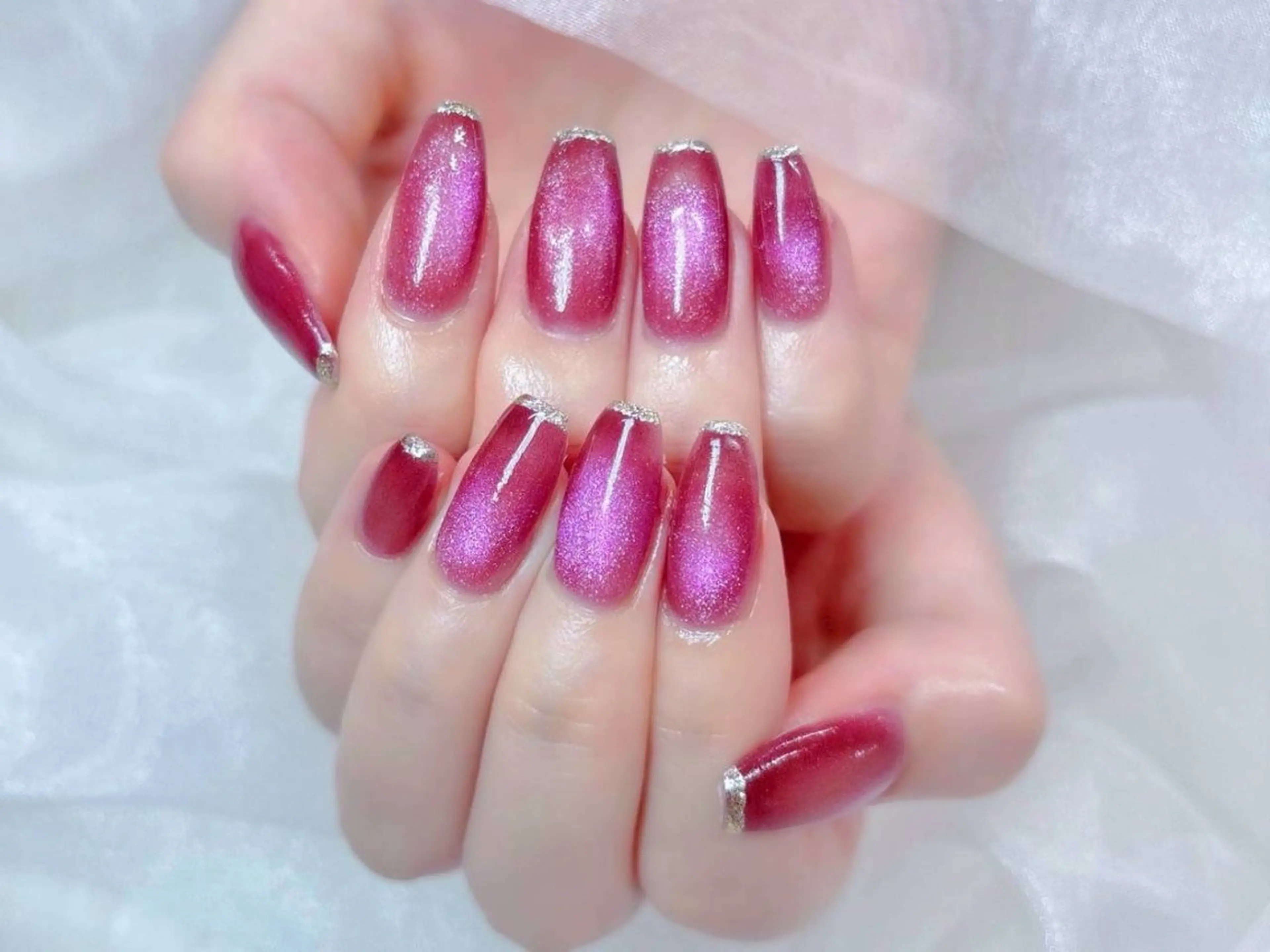 ネイル 長さ出し フラッシュネイル フレンチネイル キラキラネイル ラメ(グリッター) ハンドネイル Chouette ここのネイルデザイン