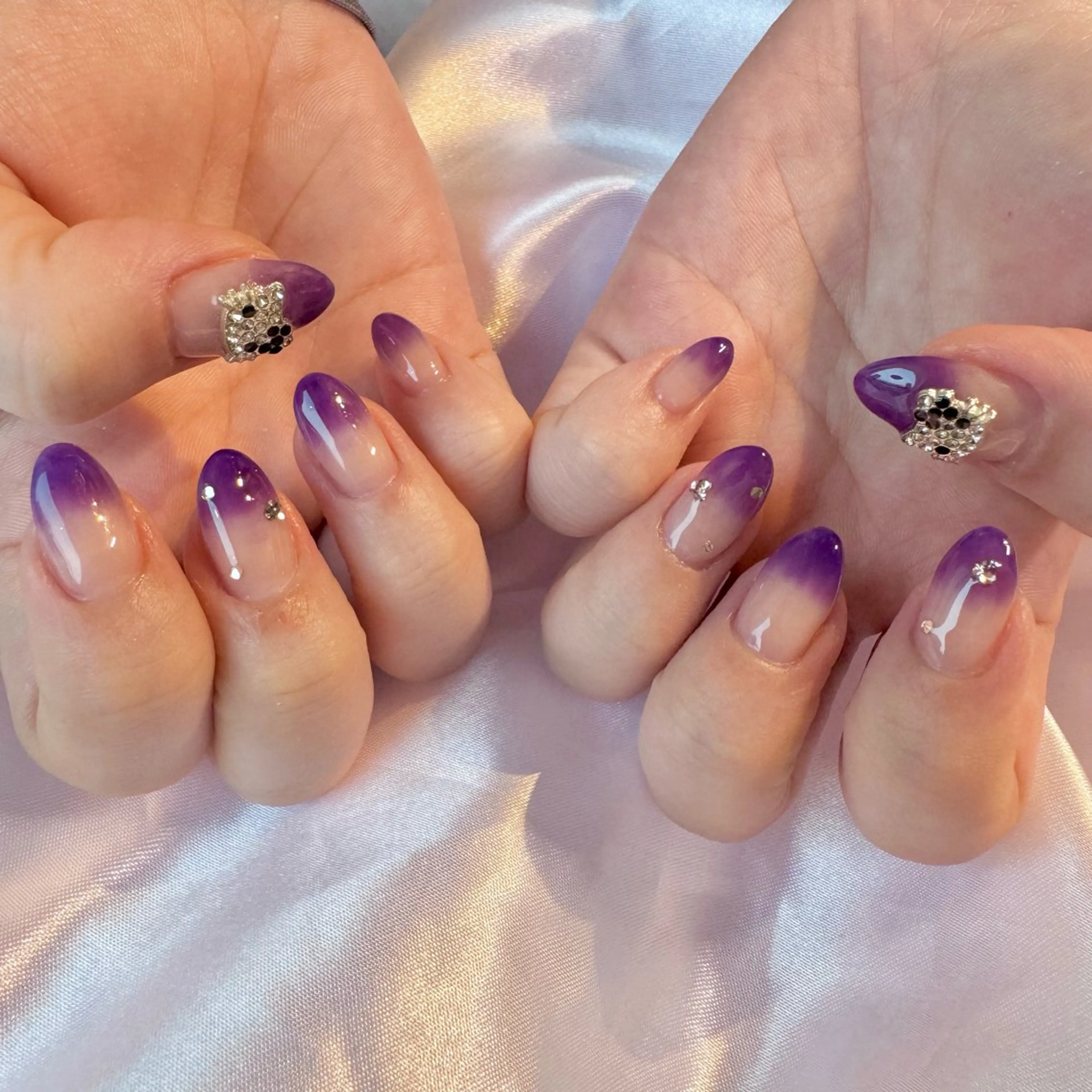 ネイル パープル ハンドネイル nail salon e'mu💐のネイルデザイン