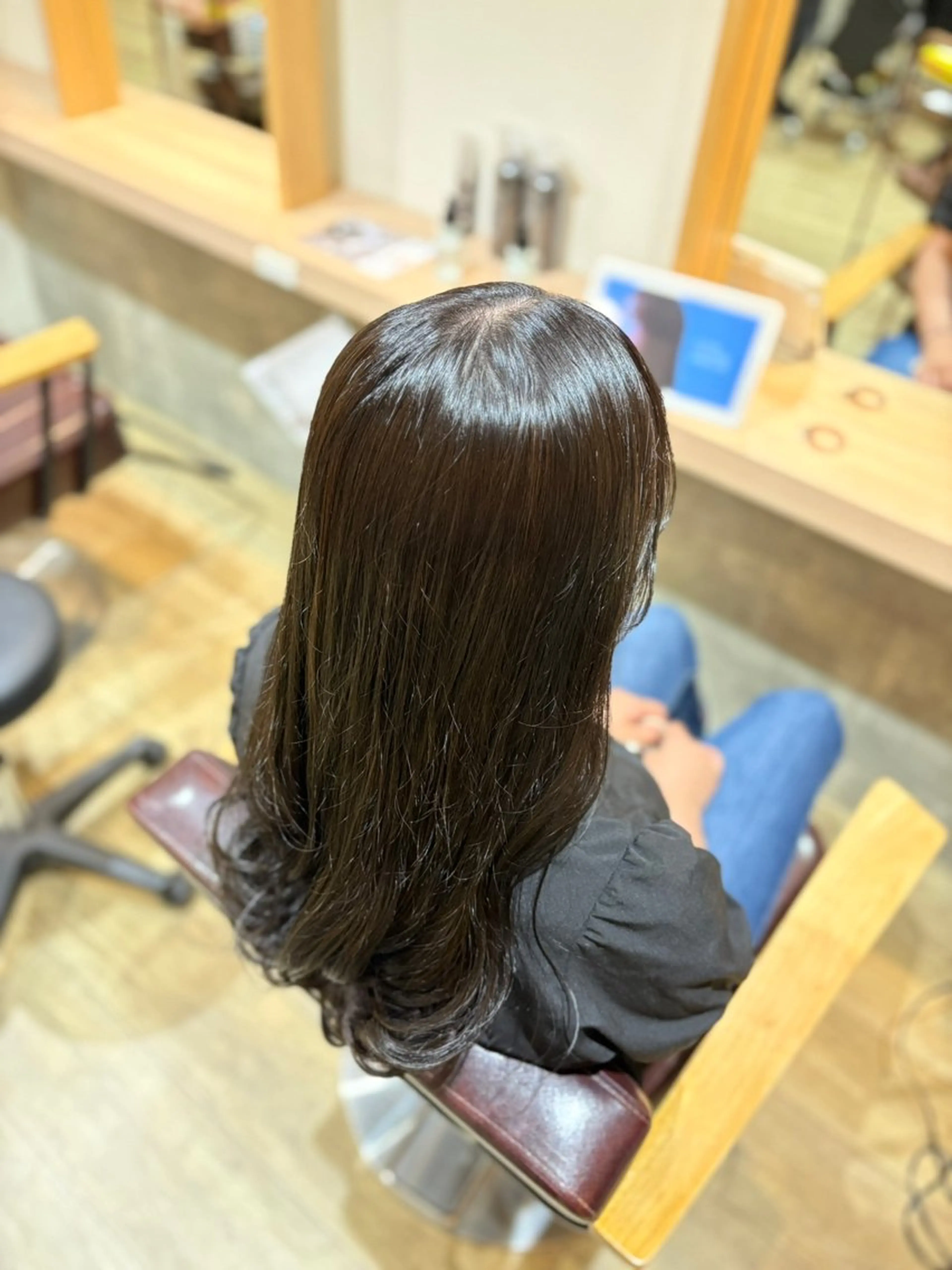 【土日祝限定】カット+カラー+トリートメント🎀 ⚠️ 補足説明必読⚠️ メンズ大歓迎 透明感カラーは+2000円の写真