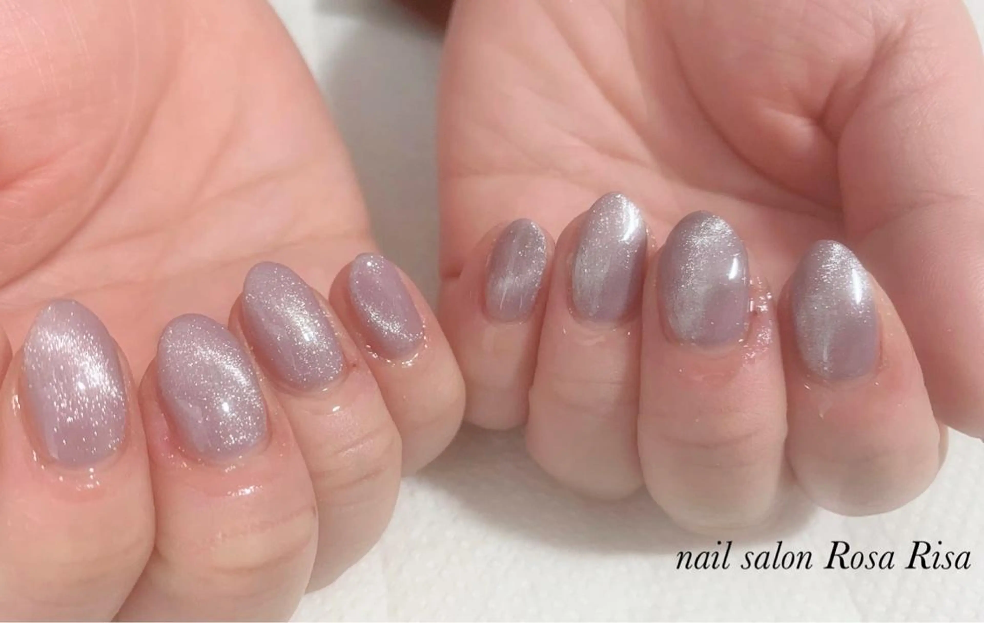 ミディアム ネイル パープルカラー マグネットネイル パープル ネイルスタジオ シェイクユアハンズのネイルデザイン