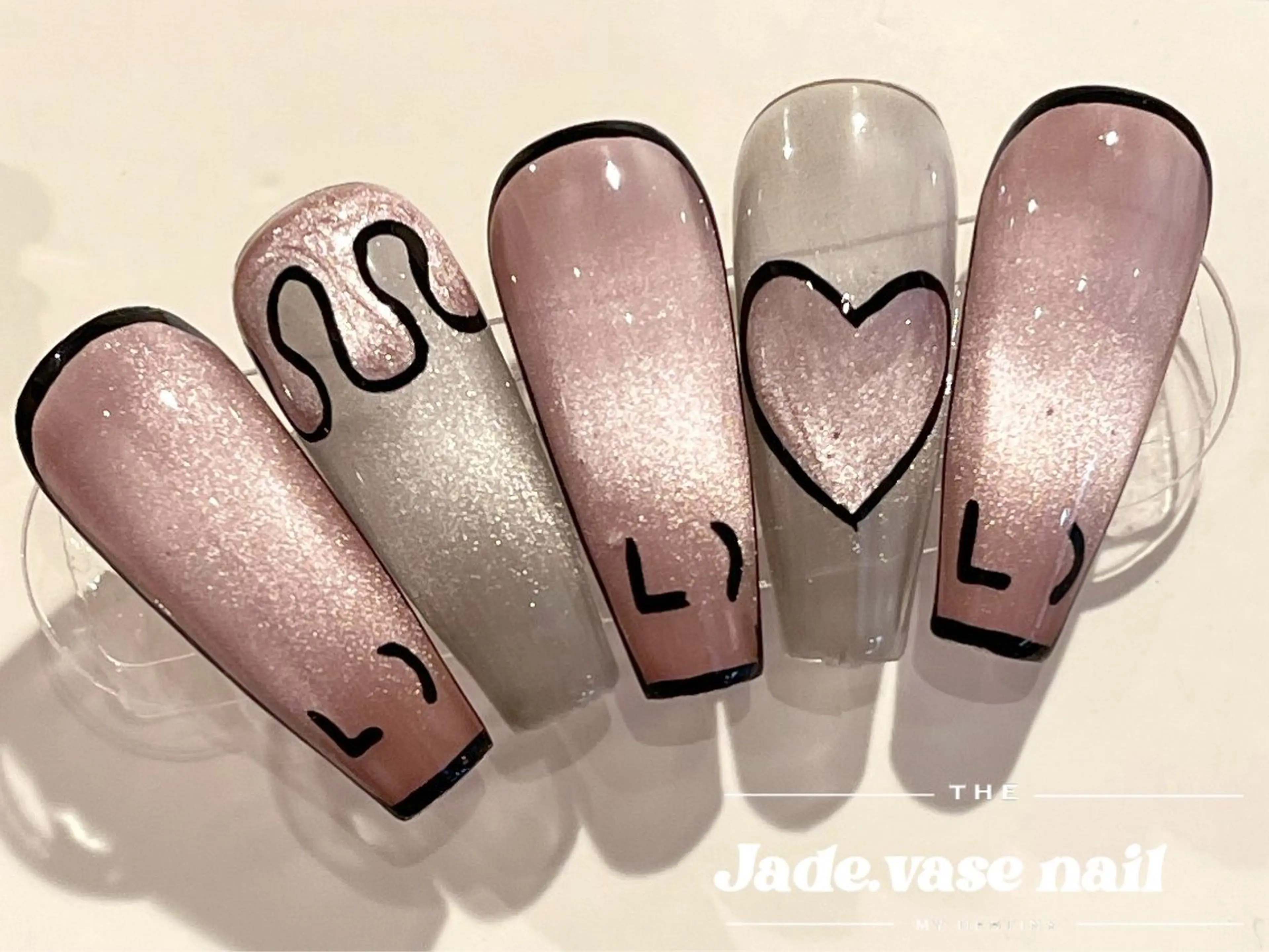 ネイル ✰Jade.vase 银座のネイルデザイン