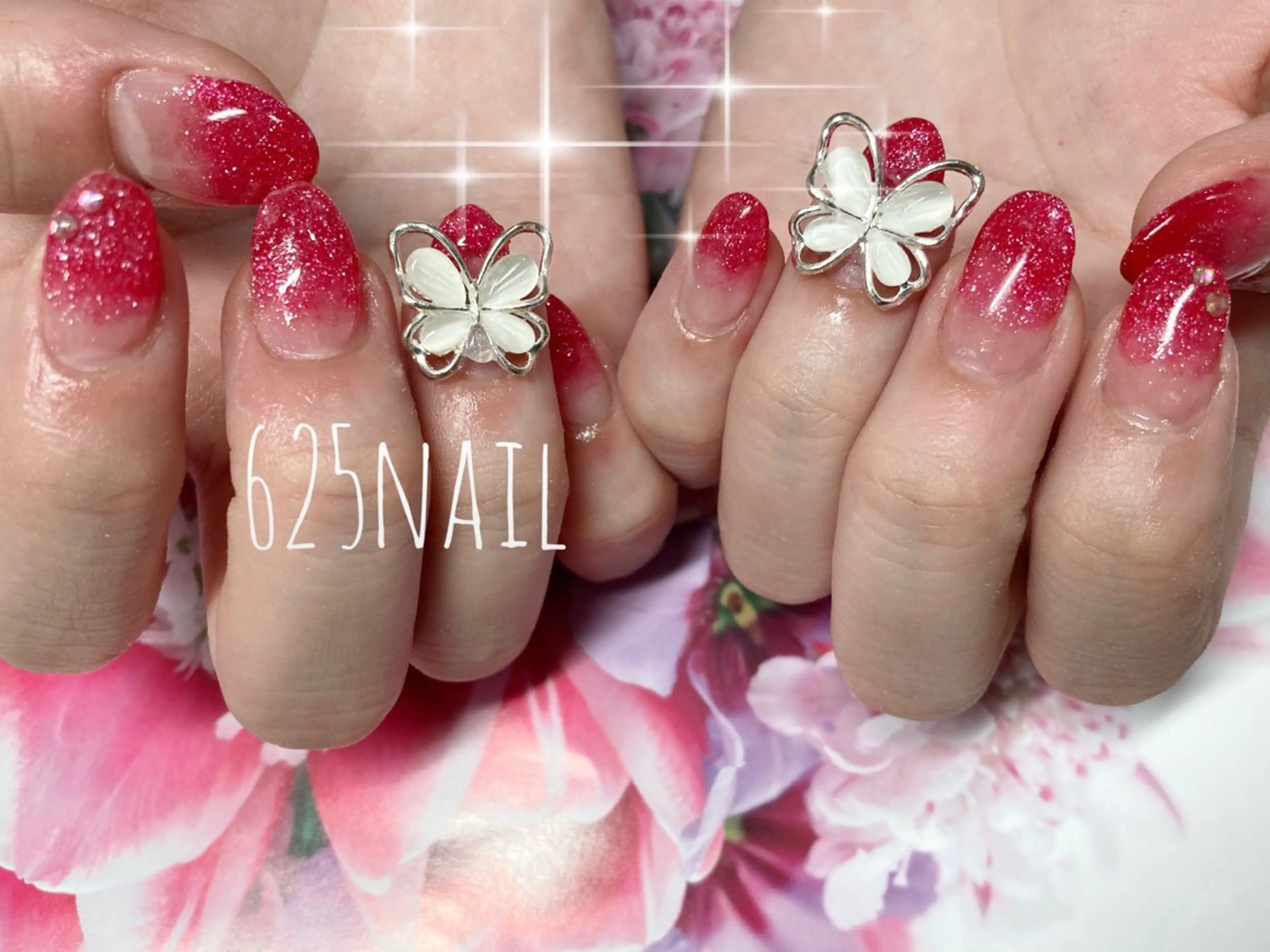 ネイル グラデーション 持ち込み 赤色 スカルプネイル ハンドネイル 625nail 無料P有/春日白水のネイルデザイン