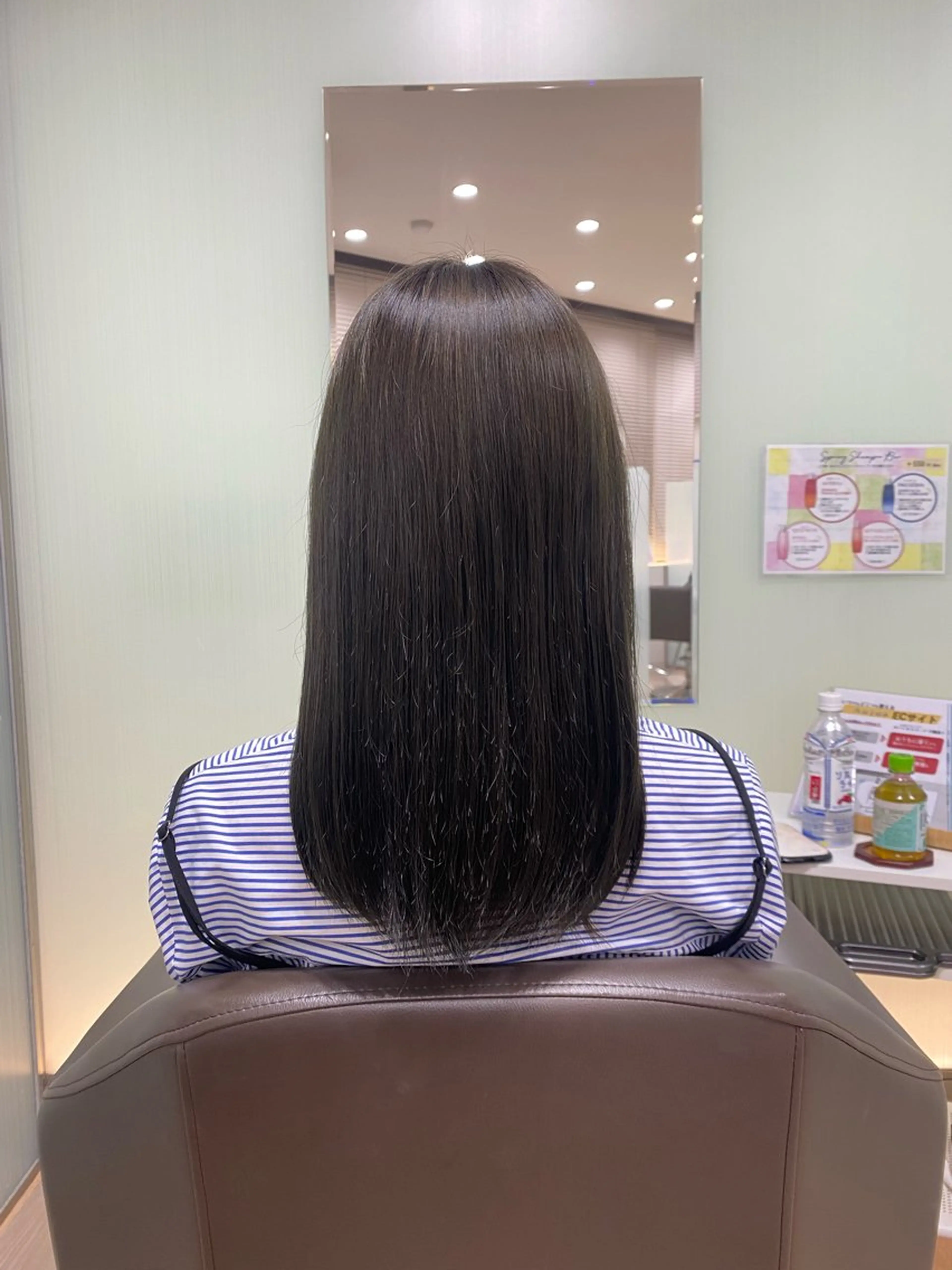 カラー グレージュ オリーブグレージュ オリーブグレー カラーモデル/ 東 ゆきののヘアスタイル