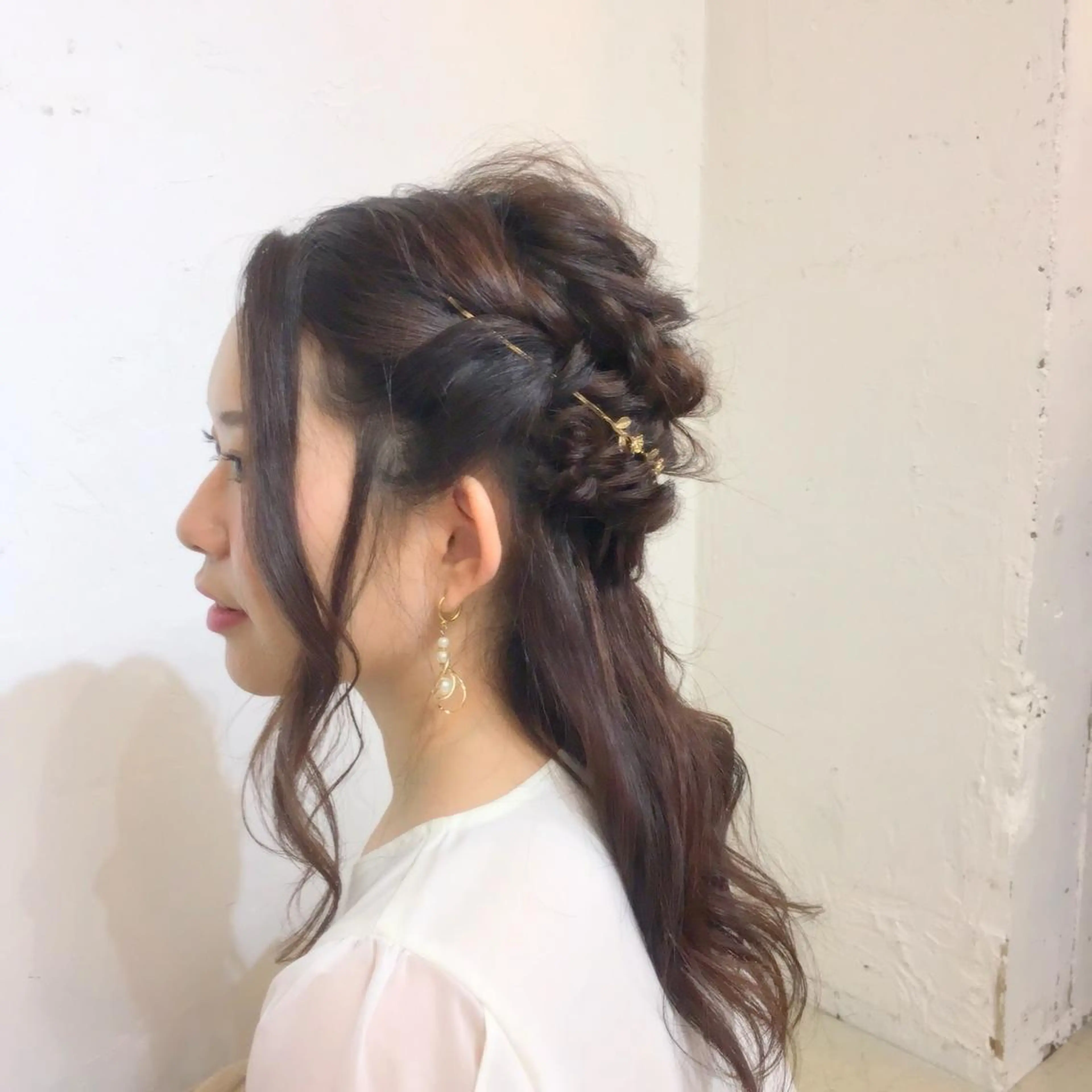 セミロング ヘアアレンジ 【サンバイエム】 公式のエステ・リラクイメージ