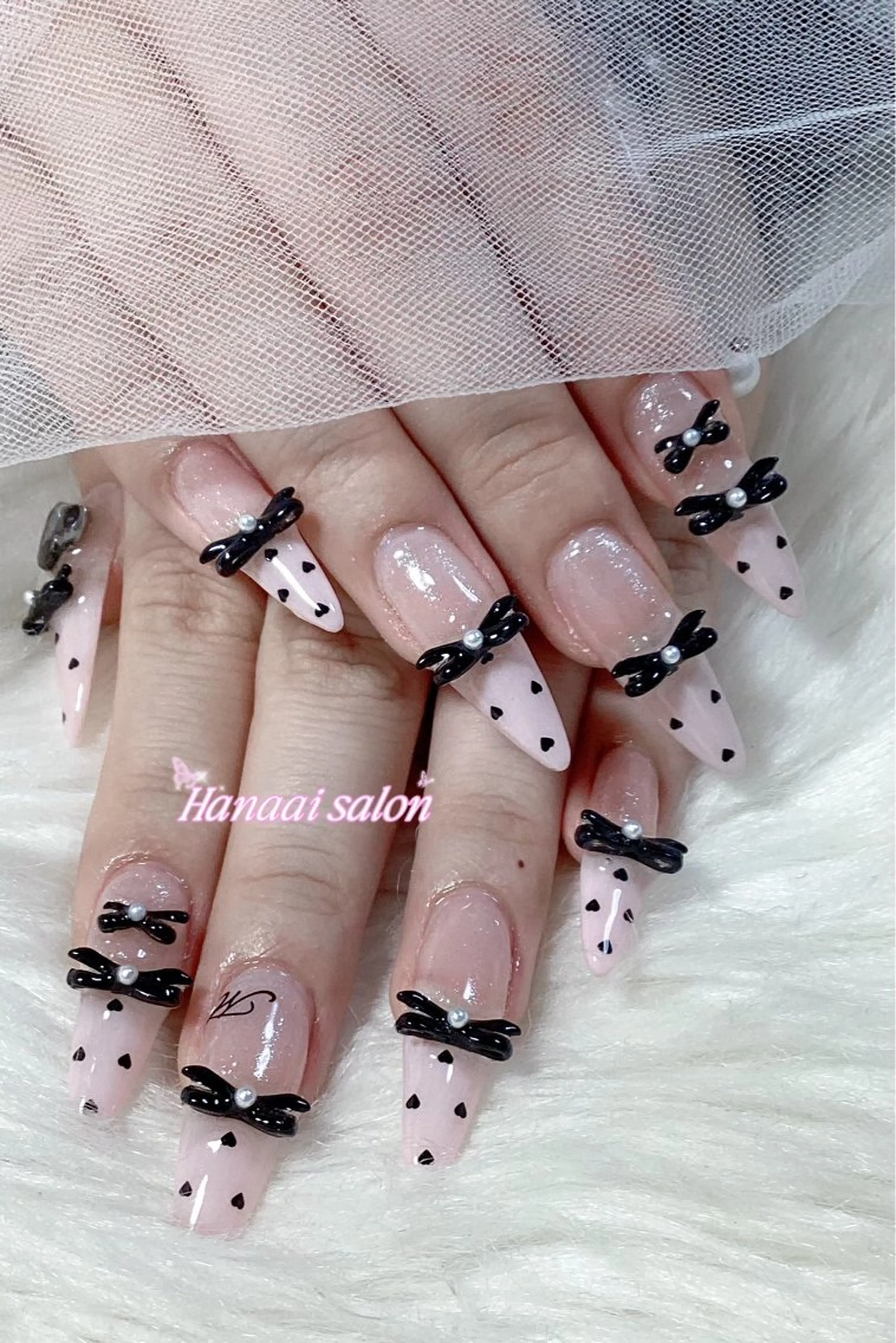 ネイル Hanaai Salonスニタのネイルデザイン