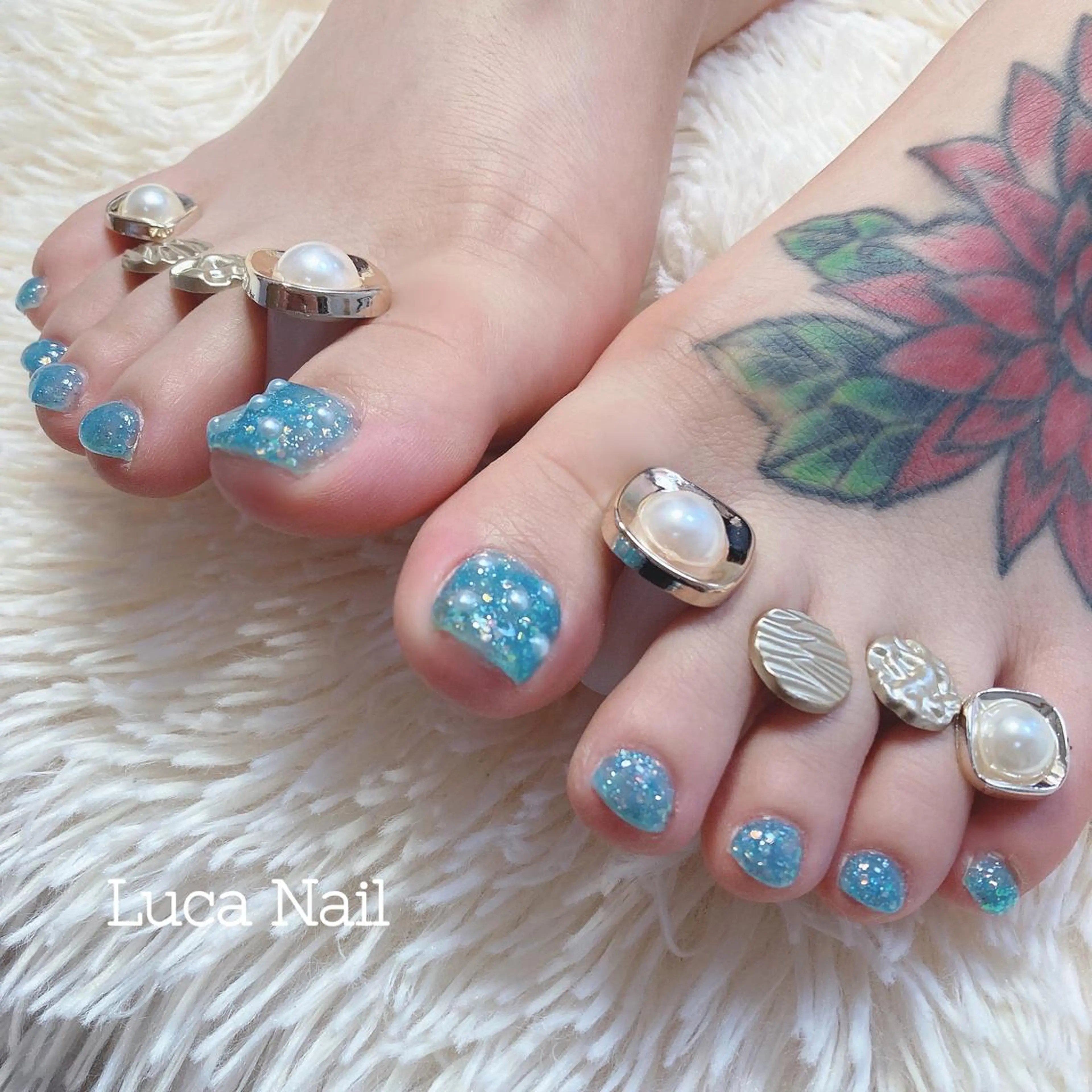 ネイル フットネイル ワンカラーネイル フットネイル Luca Nail所属・Luca Nail 🌼yu-kaのネイルデザイン