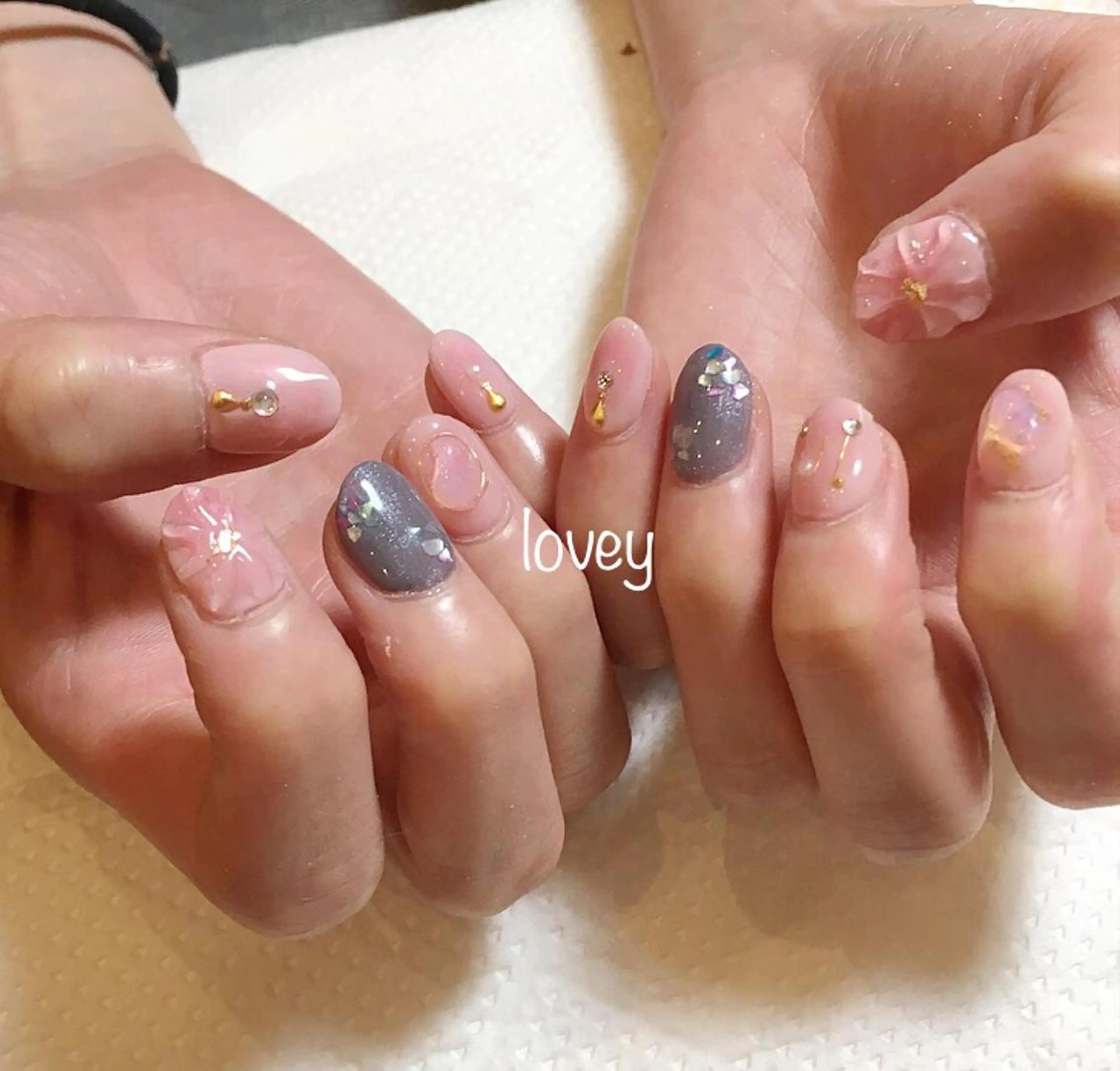 ネイル プライベートサロン loveyのネイルデザイン