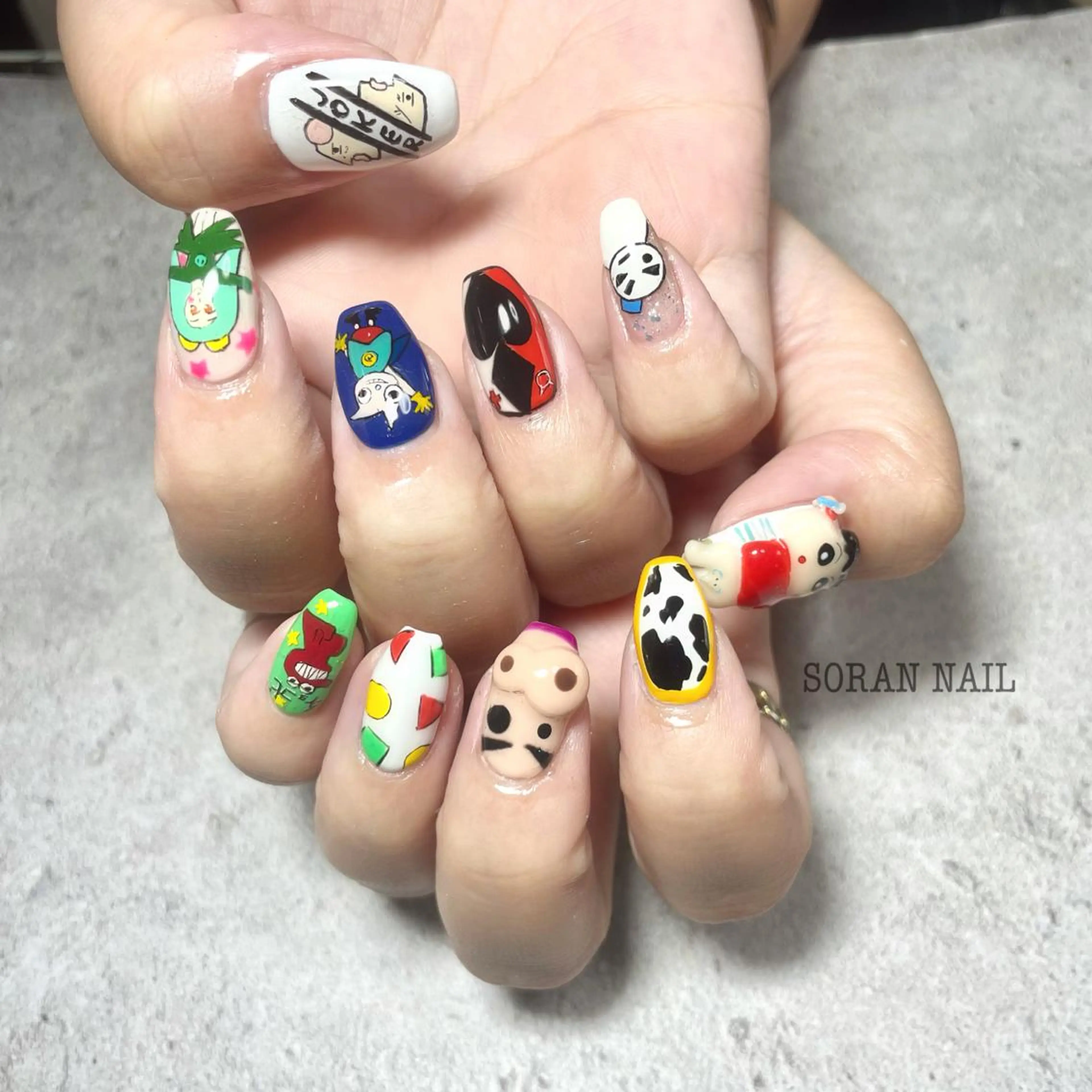 ネイル ハンドネイル フットネイル soran nailのネイルデザイン