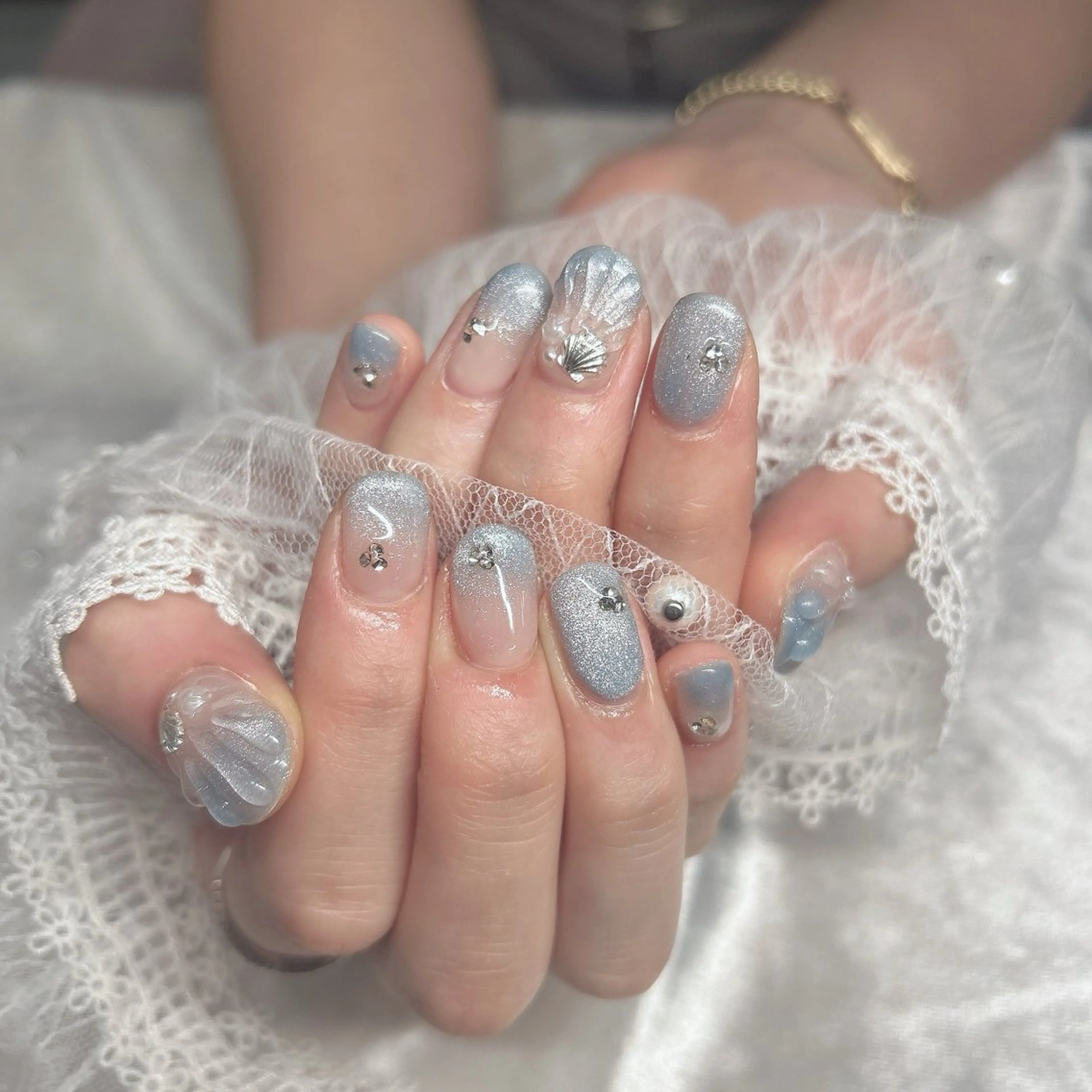 ネイル グラデーション マグネットネイル ぷっくりネイル ハンドネイル Bestnail所属・Best Nail Yu🎀🫧のネイルデザイン