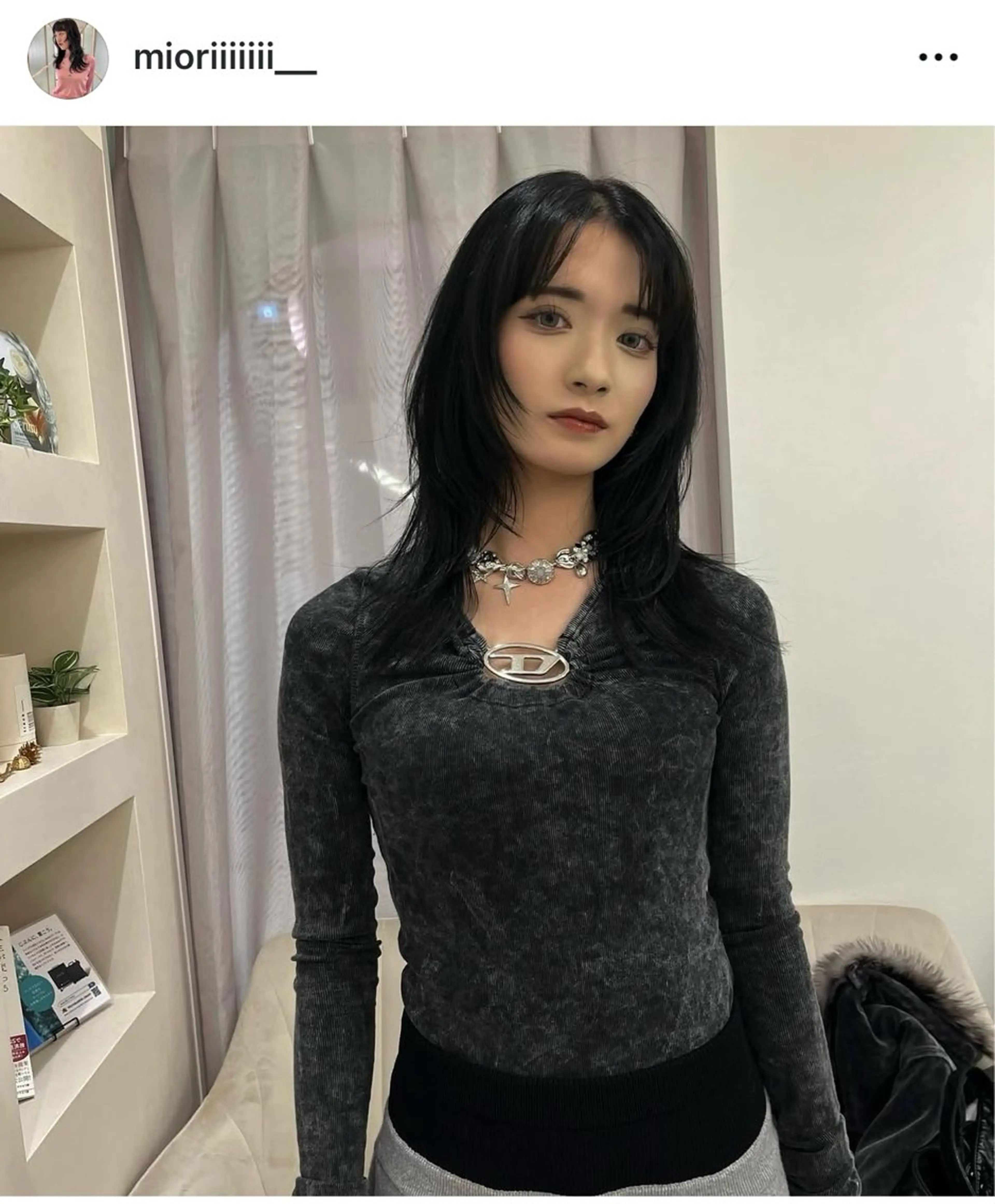 セミロング カラー カット ヘアカラー トリートメント 松村 澪里のヘアスタイル