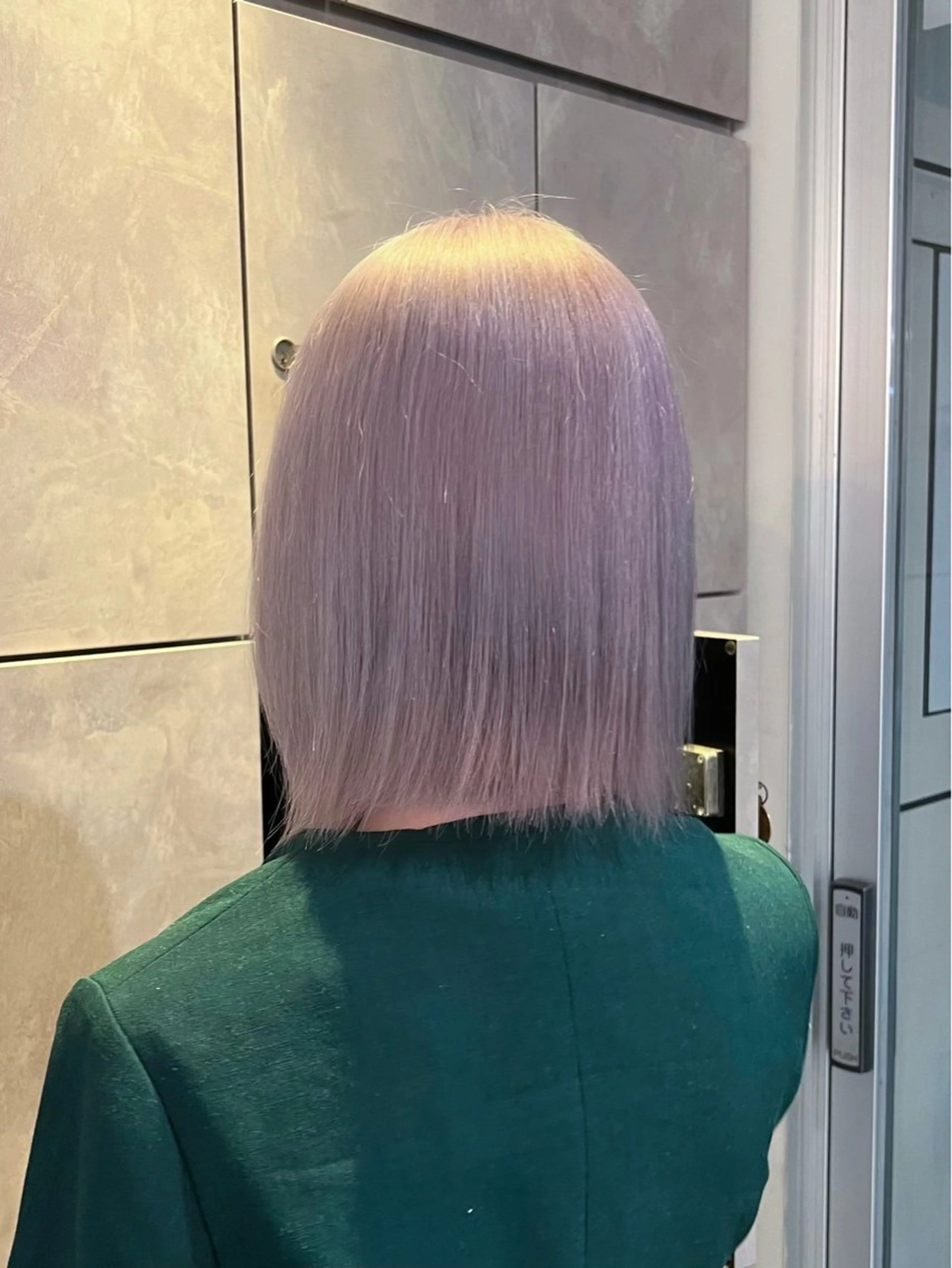 ミディアム カラー 🎀ハイトーン・艶 カラー HANA🎀のヘアスタイル