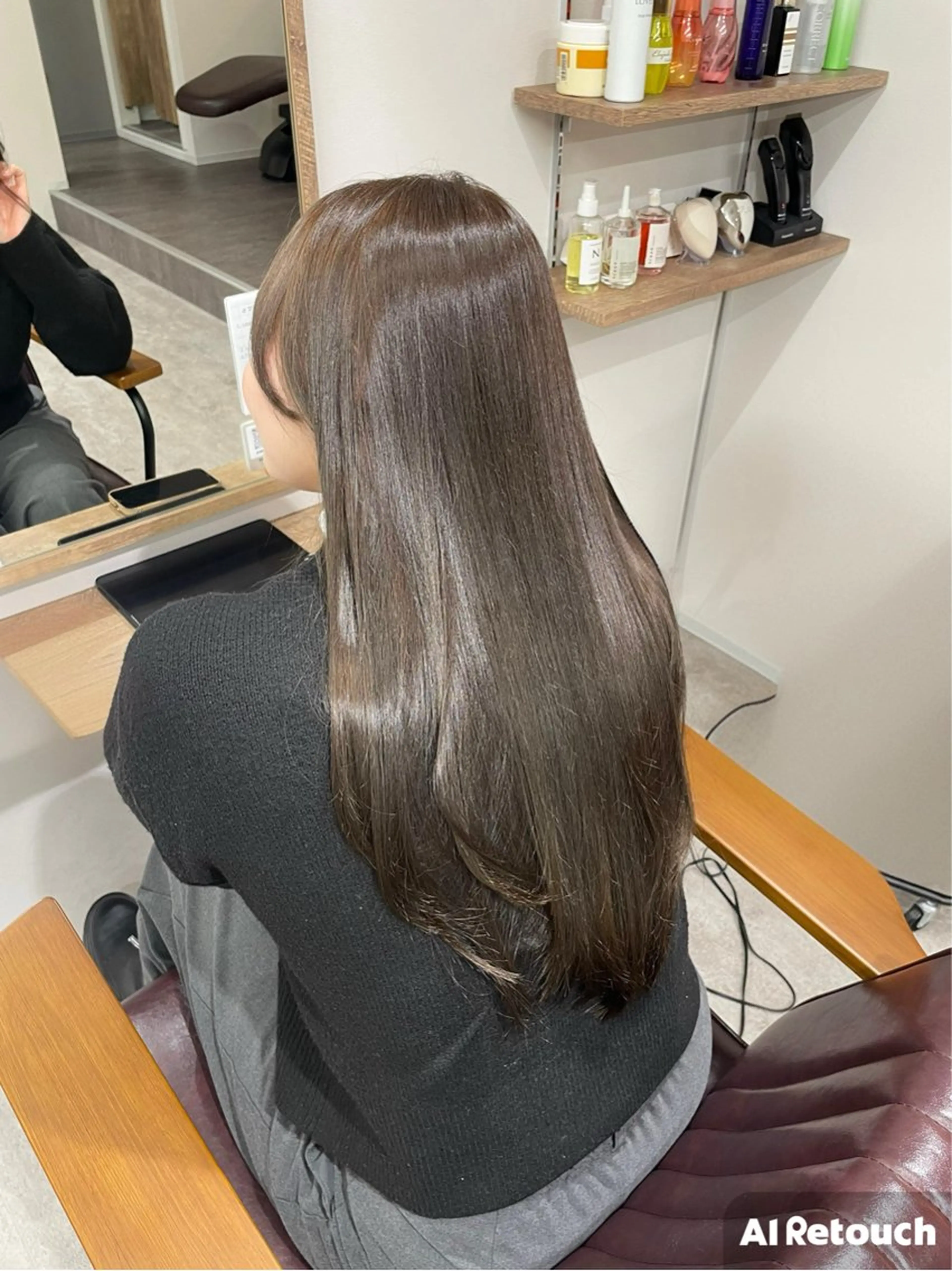 ロング カラー オリーブカラー カット ヘアカラー トリートメント 森田 亜海のヘアスタイル