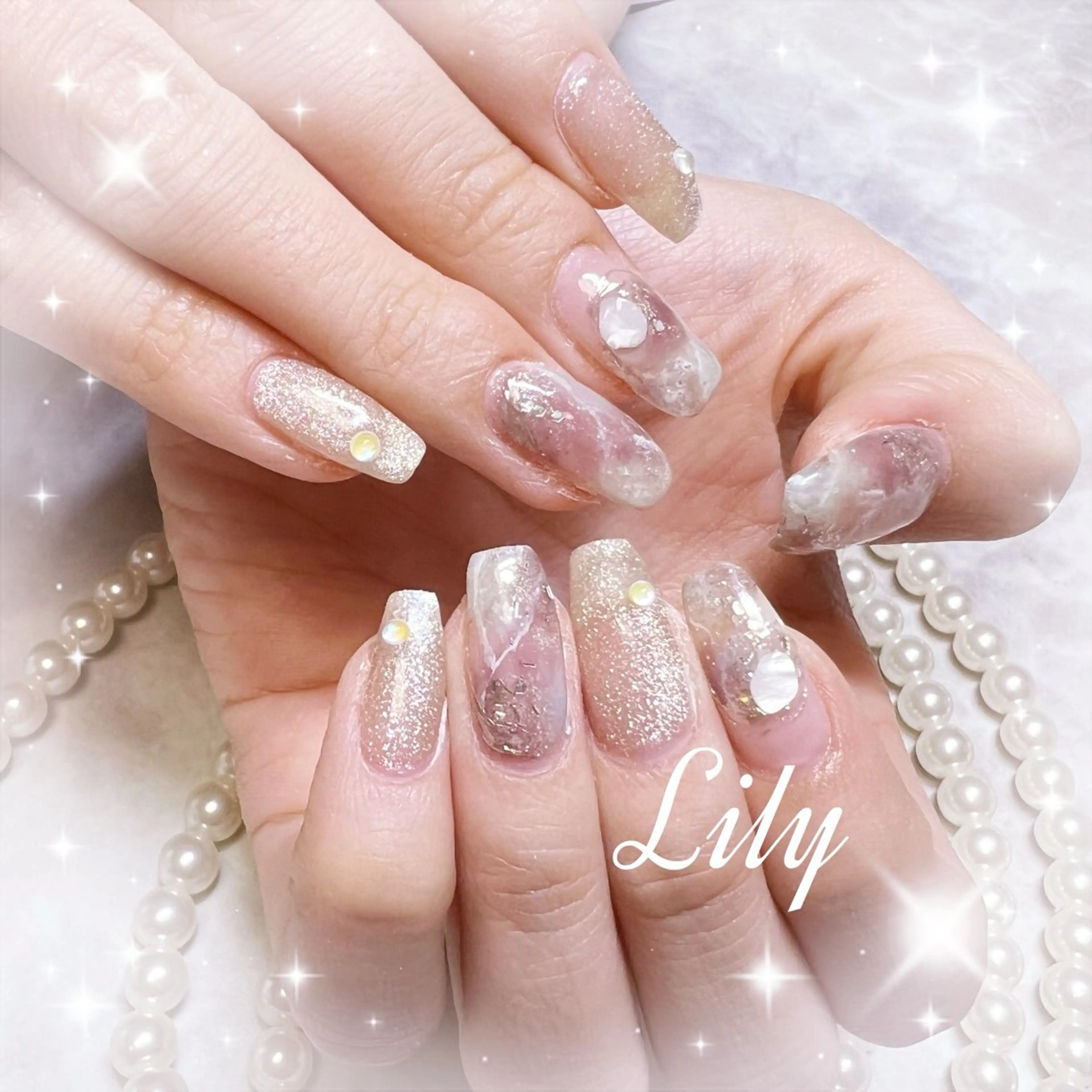 ネイル ハンドネイル Lily*nail 🌻Mii🌻のネイルデザイン