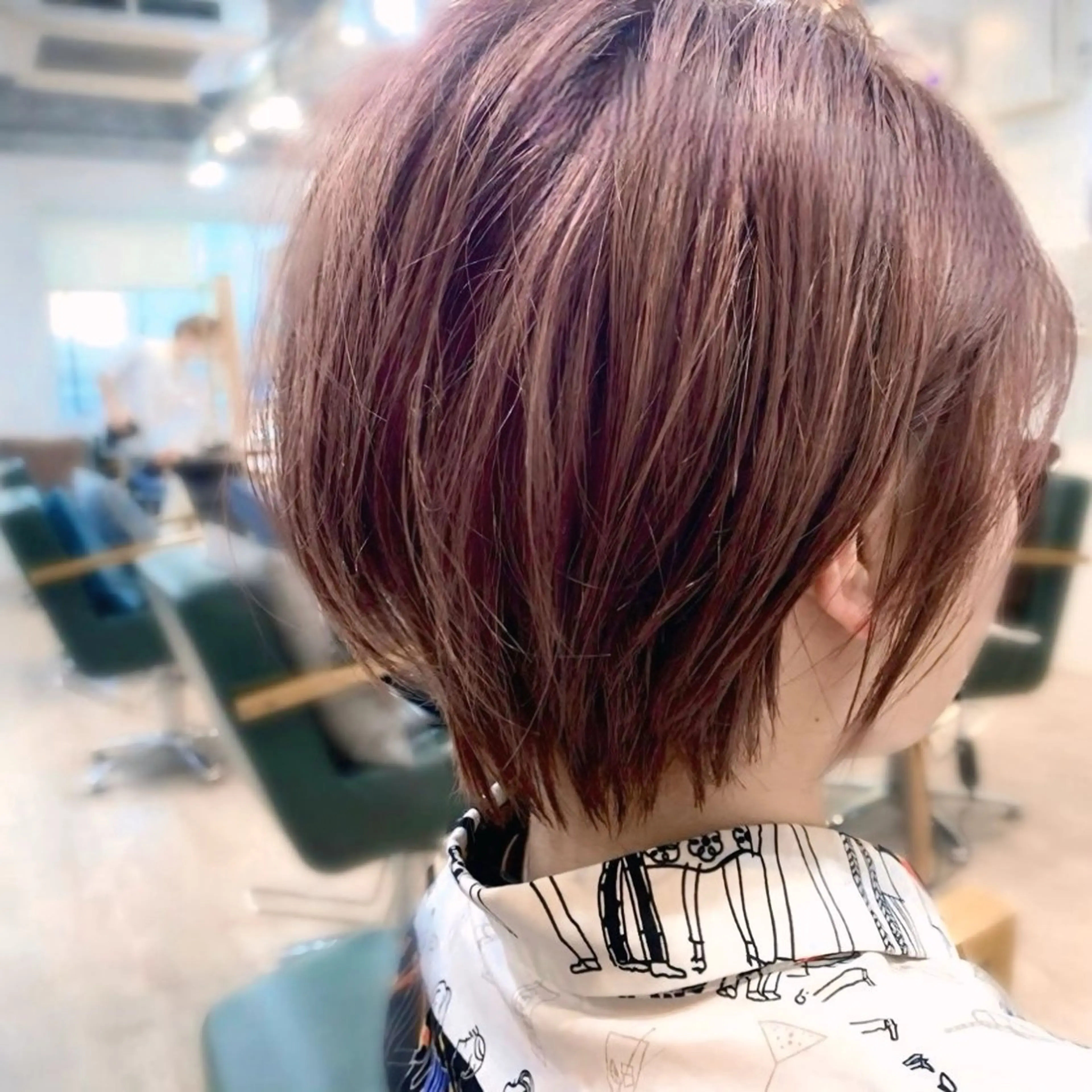 [Wカラー]カット+ブリーチ+ハーブカラー+ケラチントリートメントの写真