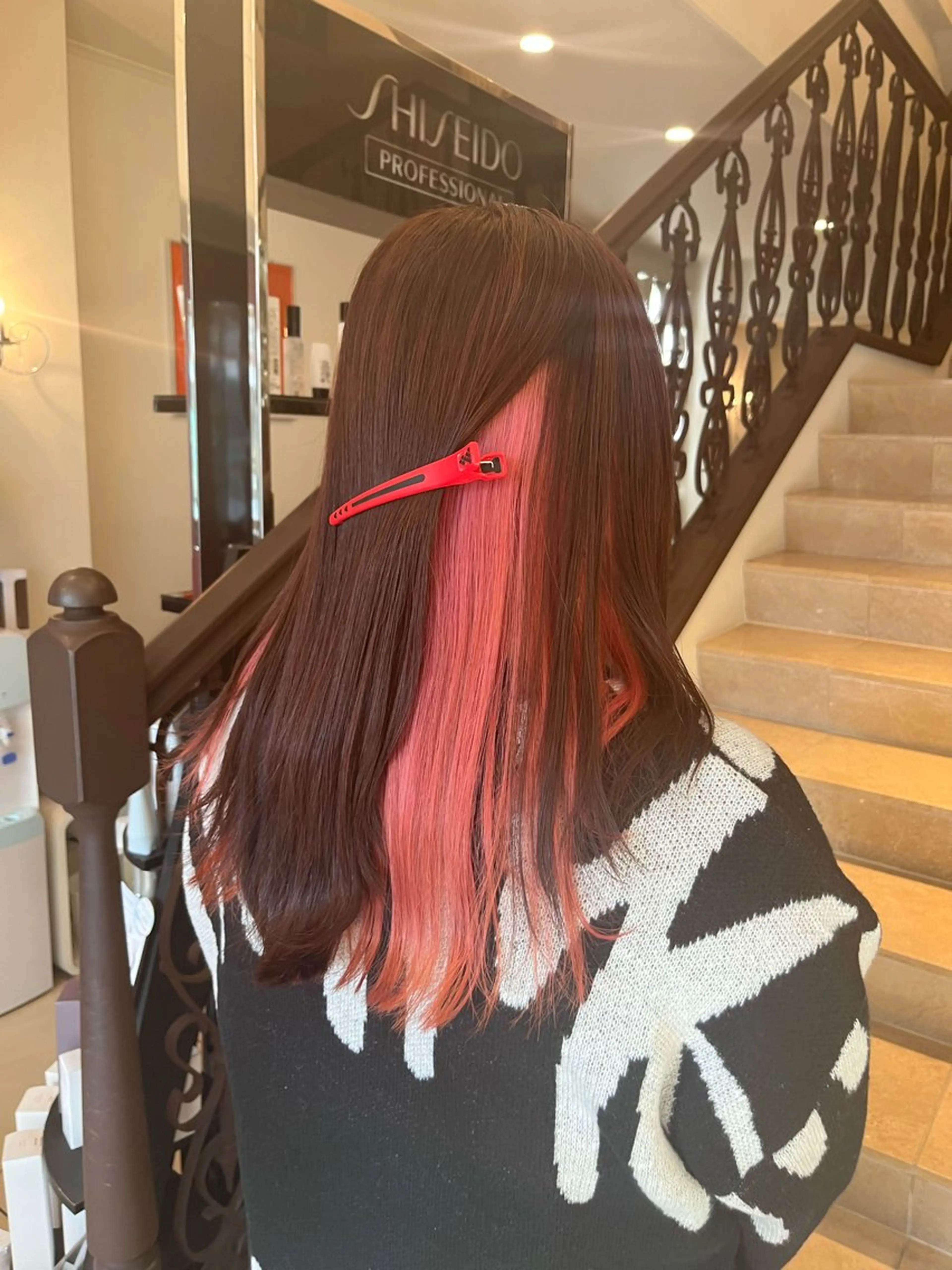 ロング カラー ヘアカラー 八重樫 夢愛のヘアスタイル