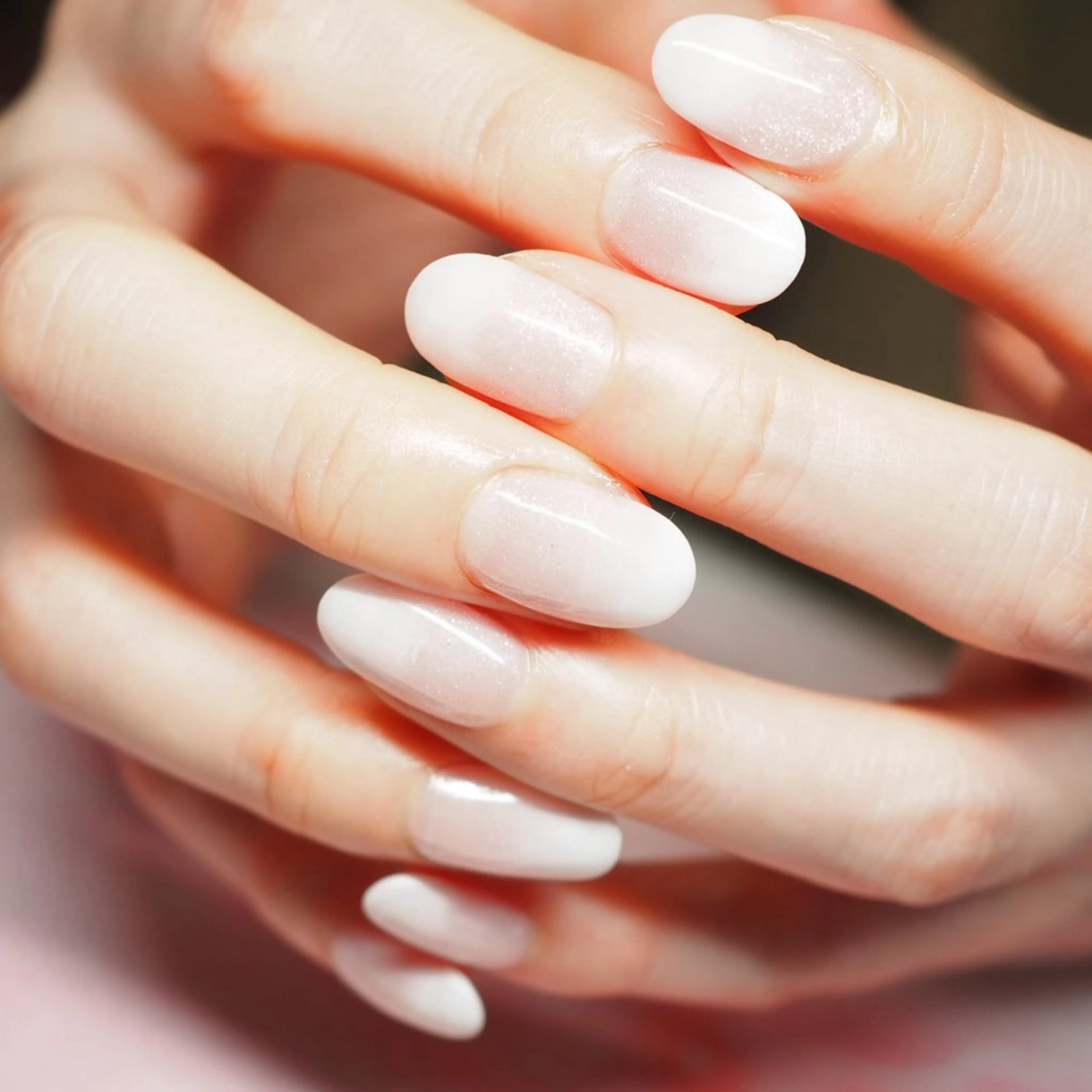 ネイル グラデーション ハンドネイル 深爪を断らない スカルプ高評価店のネイルデザイン