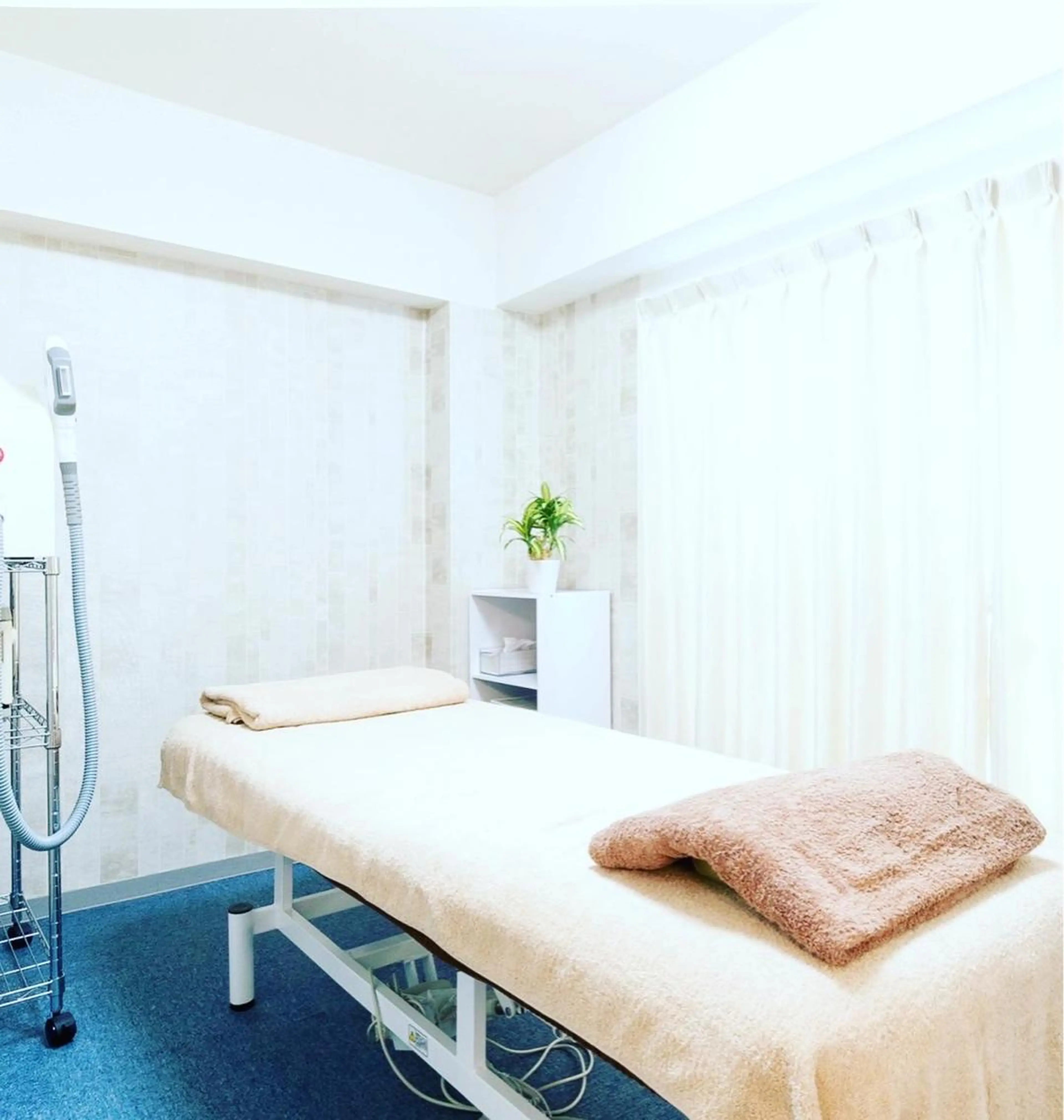 美容鍼灸サロン mahoroba院長のエステ・リラクイメージ